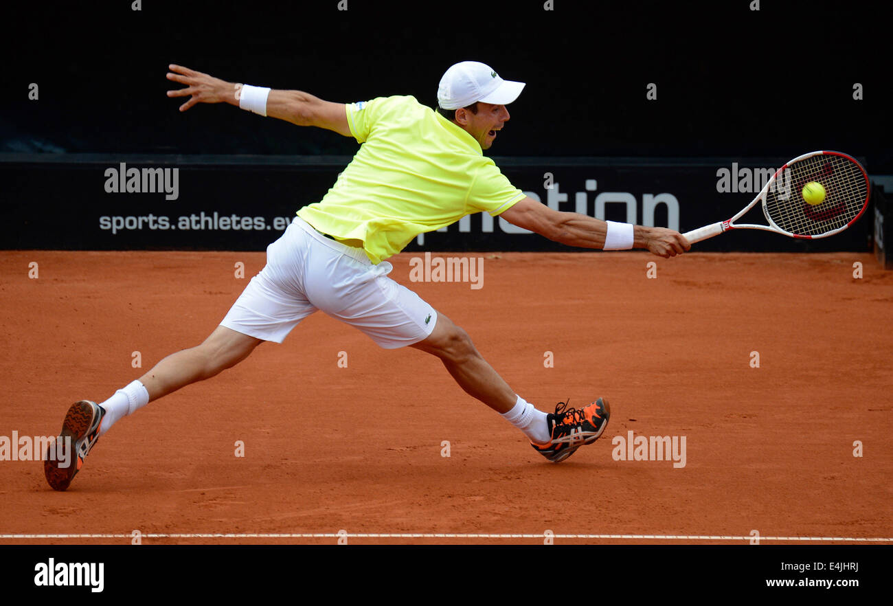 Stuttgart, Allemagne. Le 13 juillet, 2014. L'Espagnol Roberto Bautista Agut pendant le tournoi de tennis de l'ATP à Stuttgart, Allemagne, 13 juillet 2014. Photo : Daniel Maurer/dpa/Alamy Live News Banque D'Images