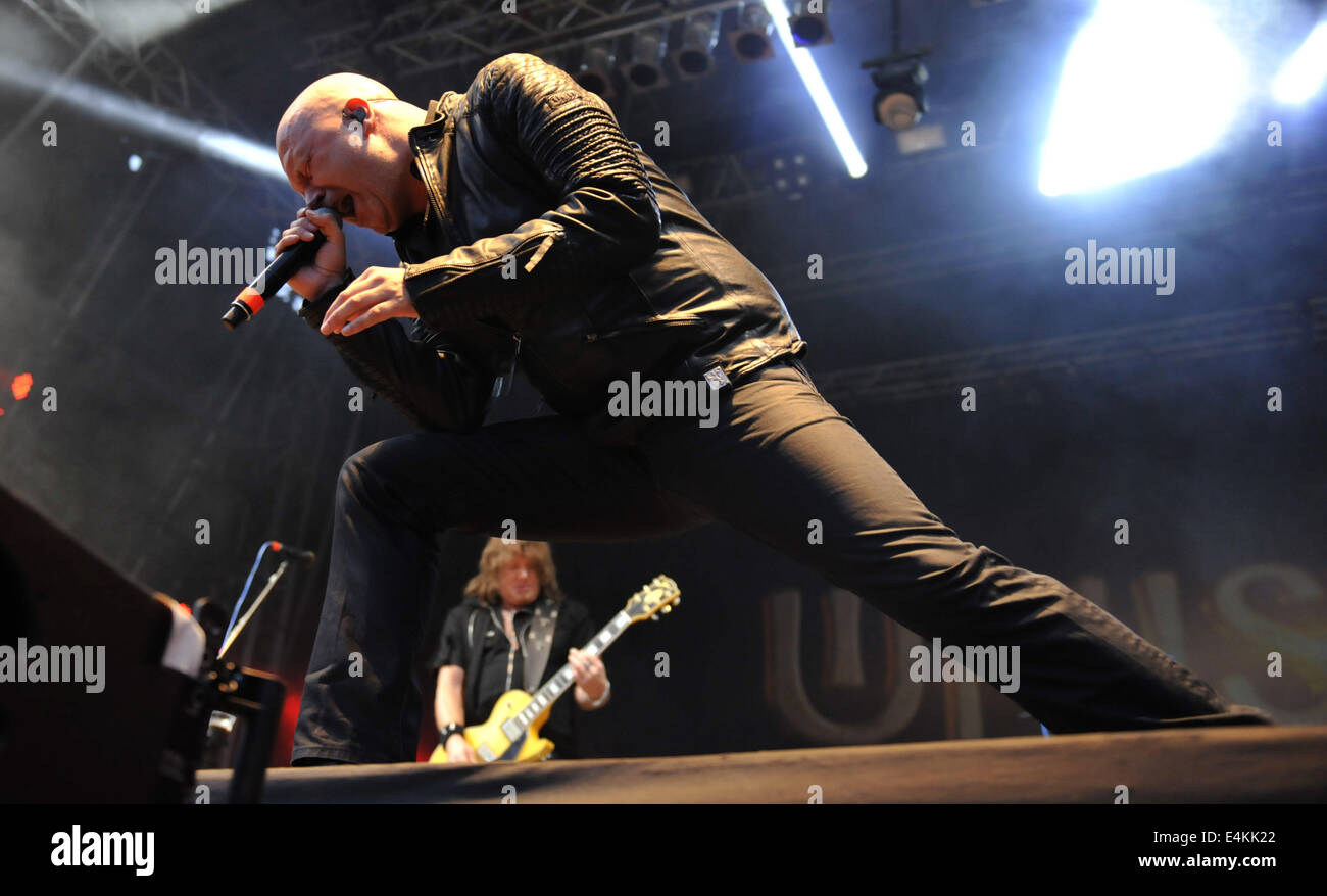 Chanteur du groupe de metal allemand Michael Kiske Unisonic effectue au festival de musique Masters of Rock le 13 juillet 2014 à Jáchymov, République tchèque. (CTK Photo/Dalibor Gluck) Banque D'Images