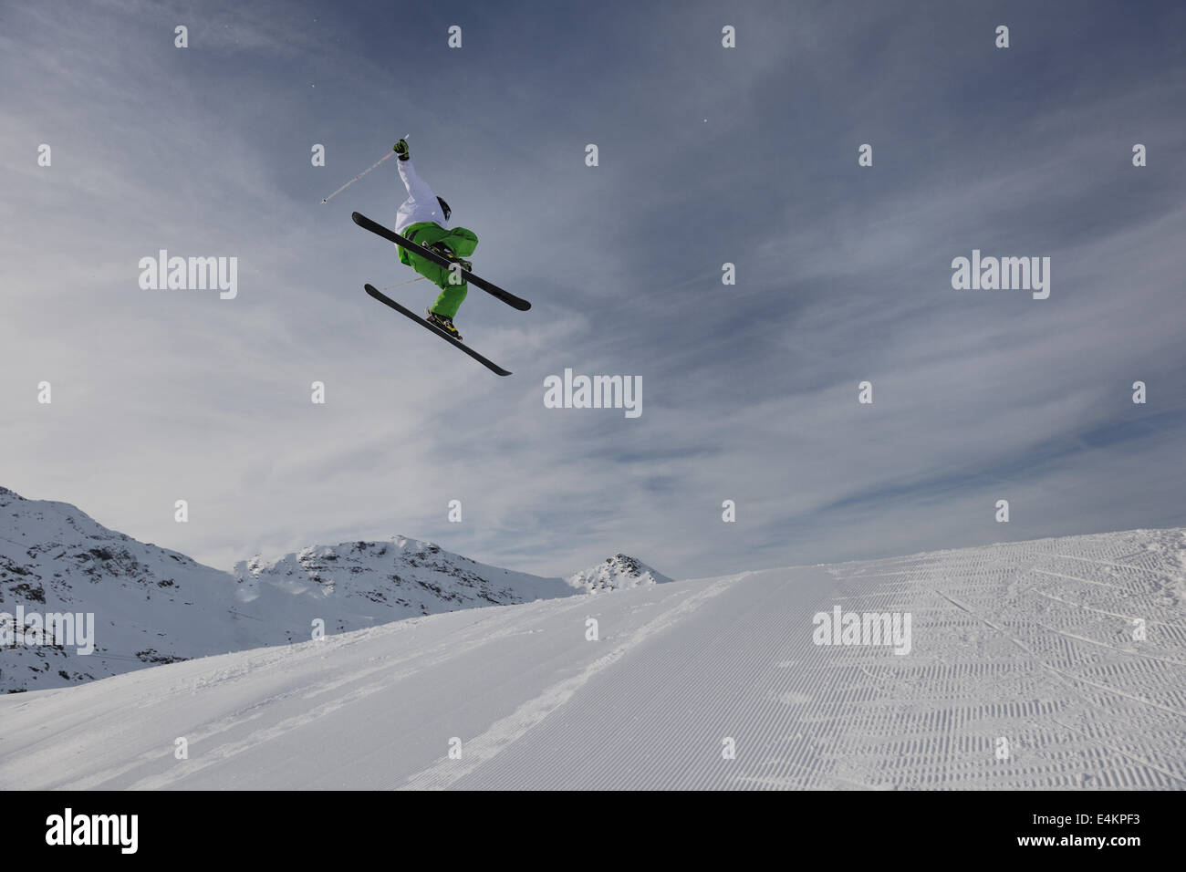 Saut à ski freestyle extrême Banque D'Images