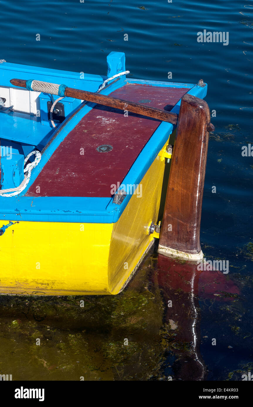 Stern,timon timon,, hors-bord, marin, mât, line, du gouvernail, de la corde, l'aft, navire, bateau, moteur, Stern, vague, moteur, voile, tribord, Banque D'Images