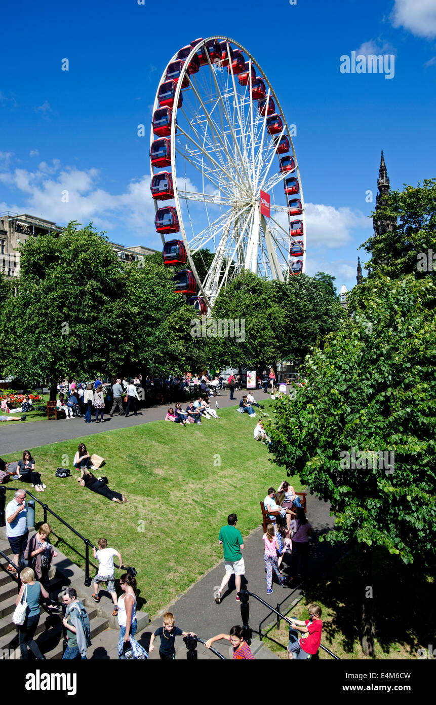 En juillet 2014 le Festival roue a été ajoutée à l'été dans les jardins de Princes Street, Édimbourg, Écosse, Royaume-Uni. Banque D'Images