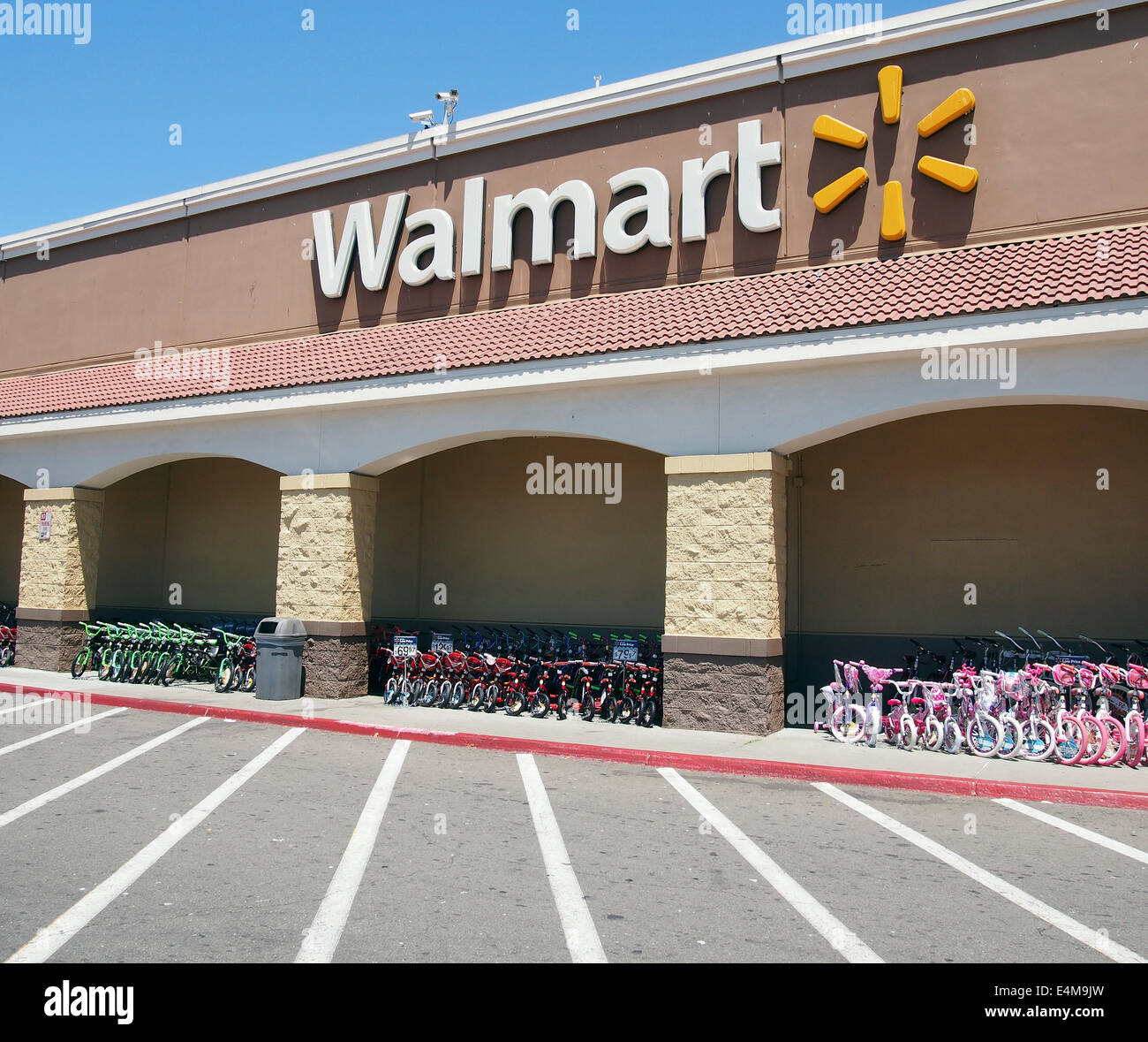 Magasin Walmart en Californie Banque D'Images