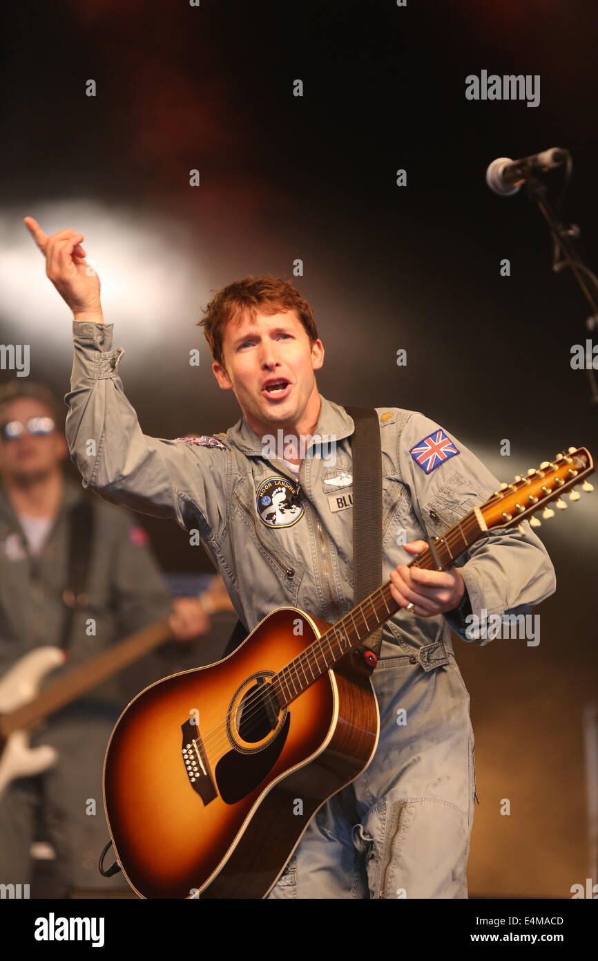 James Blunt effectue au Festival Hop Farm dans le Kent Banque D'Images