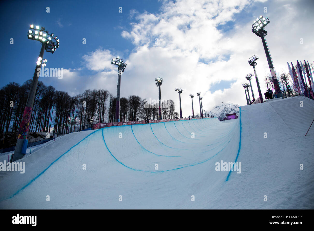 Snowboard Halfpipe à Rosa Khutor Parc extrême aux Jeux Olympiques d'hiver de Sotchi en 2014, Banque D'Images