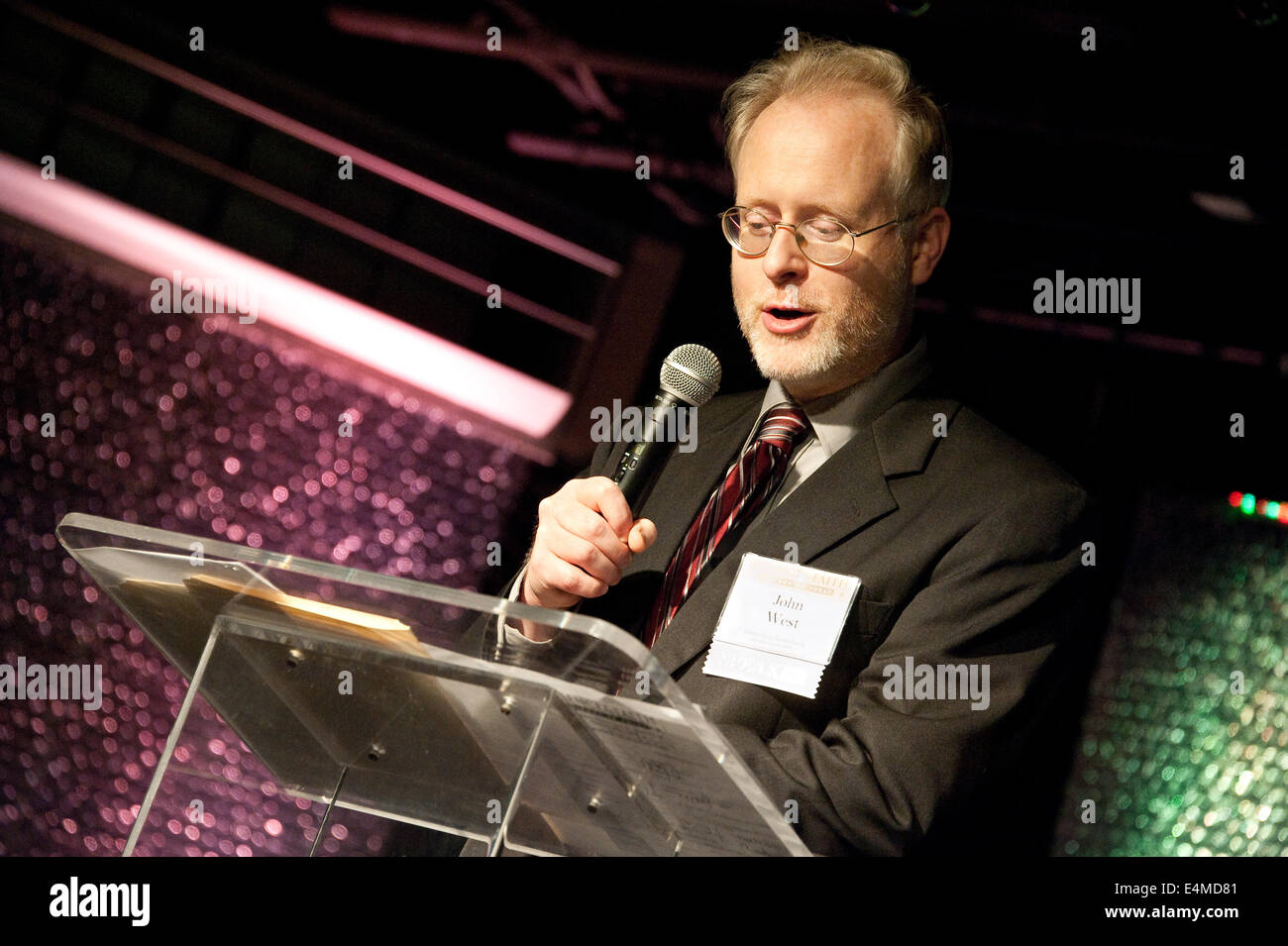 John G. West, chercheur au sein de la Discovery Institute, parlant à Atlanta le matérialisme scientifique et l'Intelligent Design. Banque D'Images