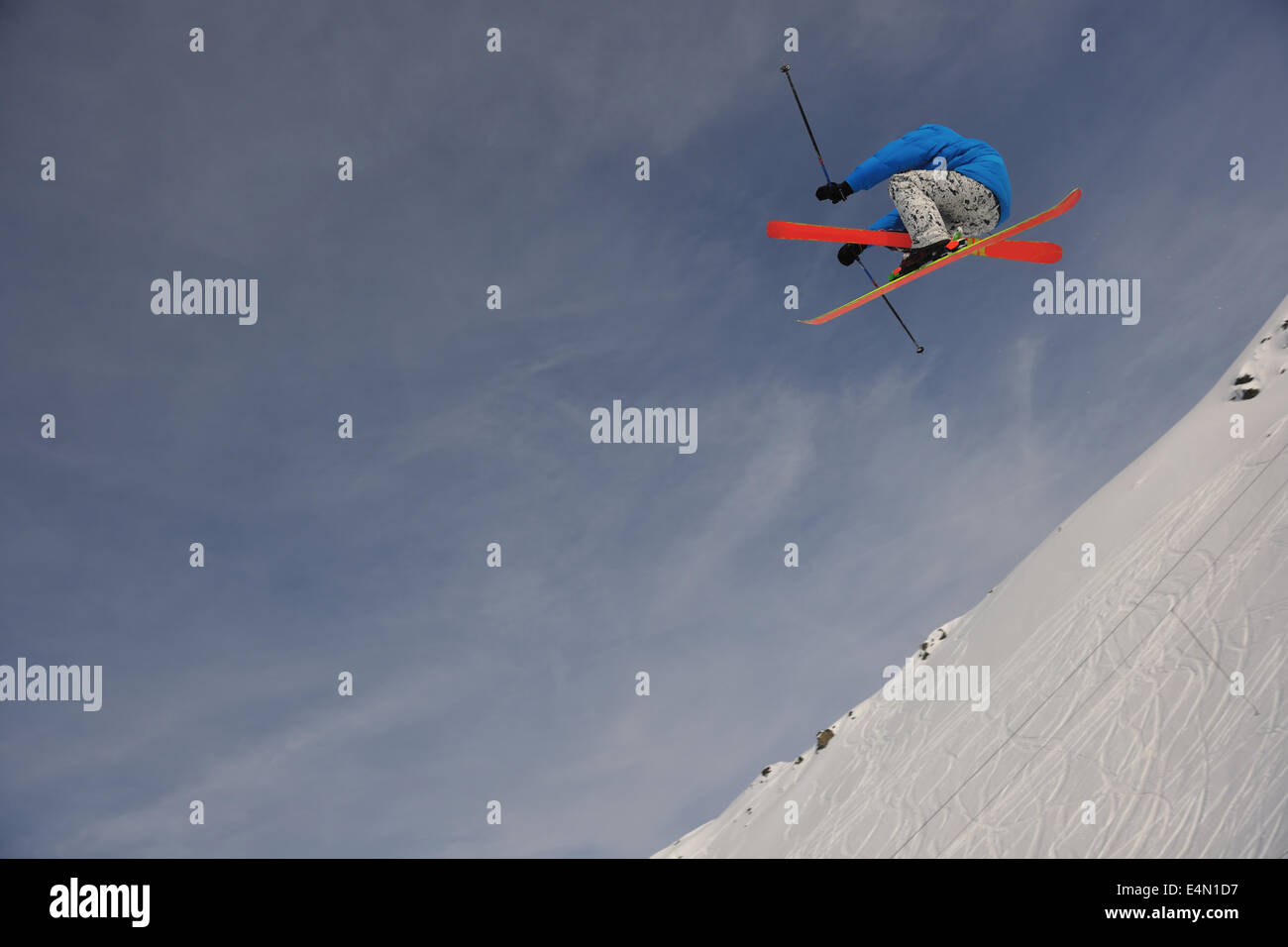Saut à ski freestyle extrême Banque D'Images
