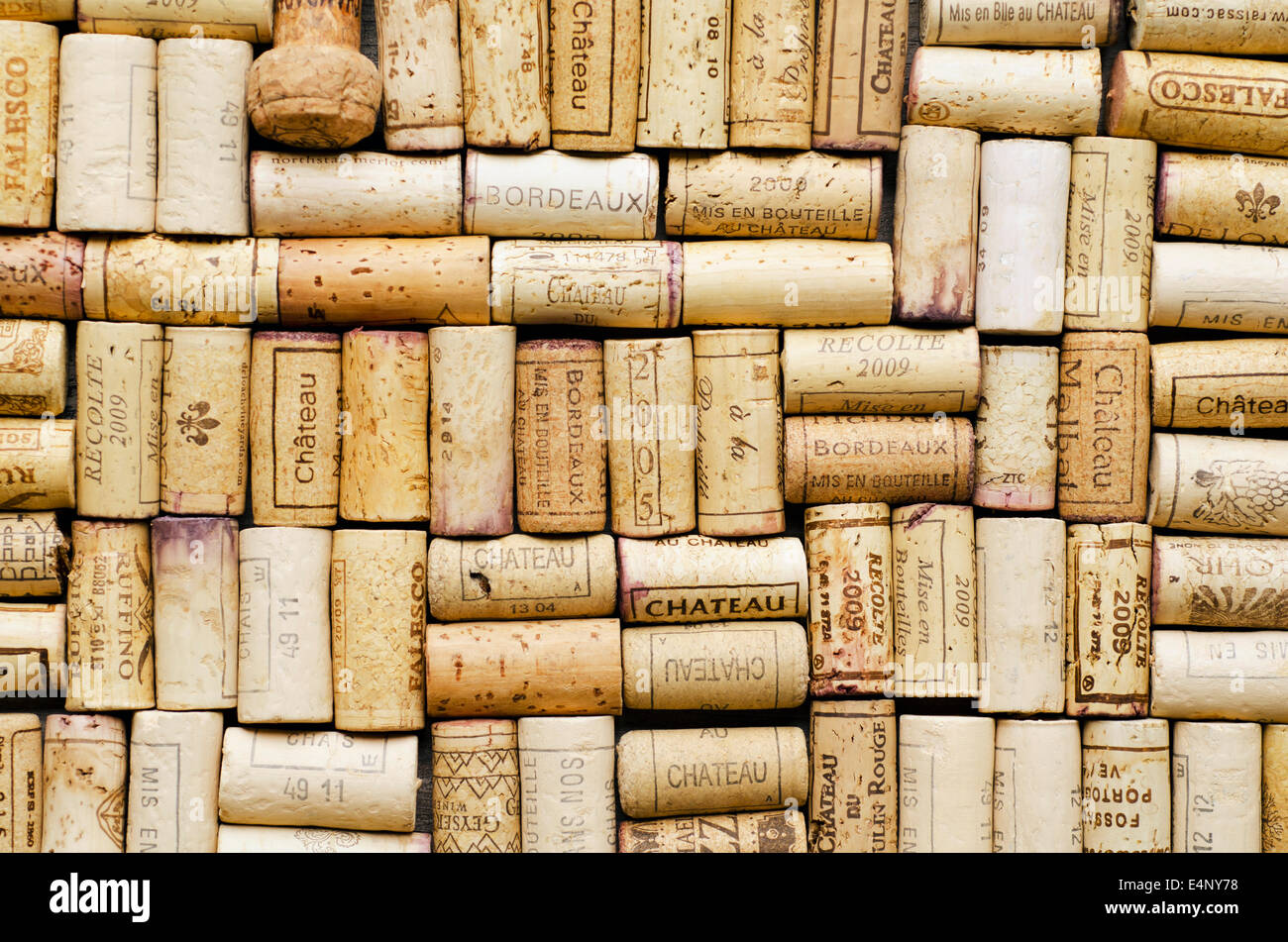 Studio shot of wine corks Banque D'Images
