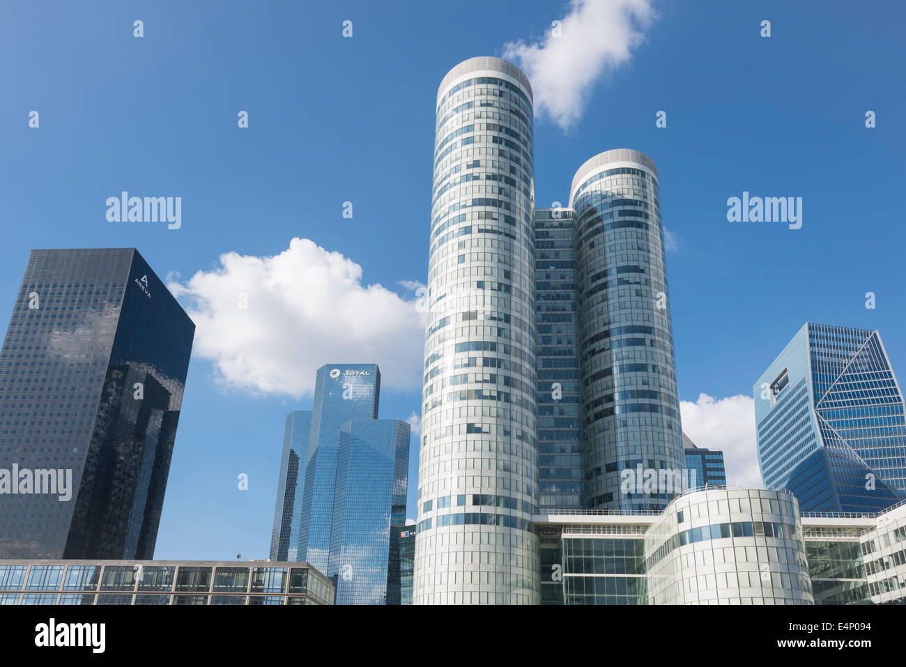 La défense économique et financière, dans la banlieue parisienne. La France. Banque D'Images