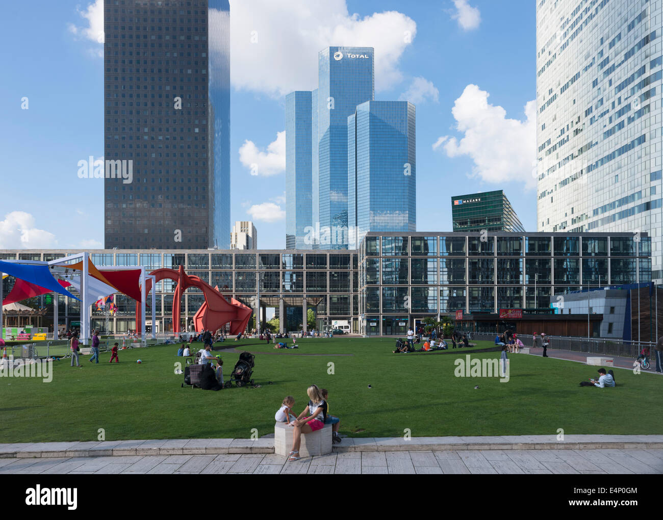 La défense économique et financière, dans la banlieue parisienne. La France. Banque D'Images