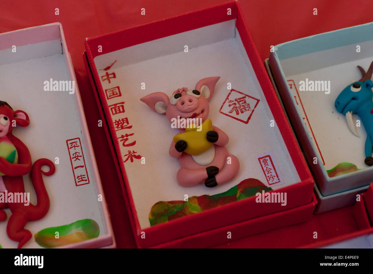 Modèle de pâte signe zodiacal chinois cochon Banque D'Images