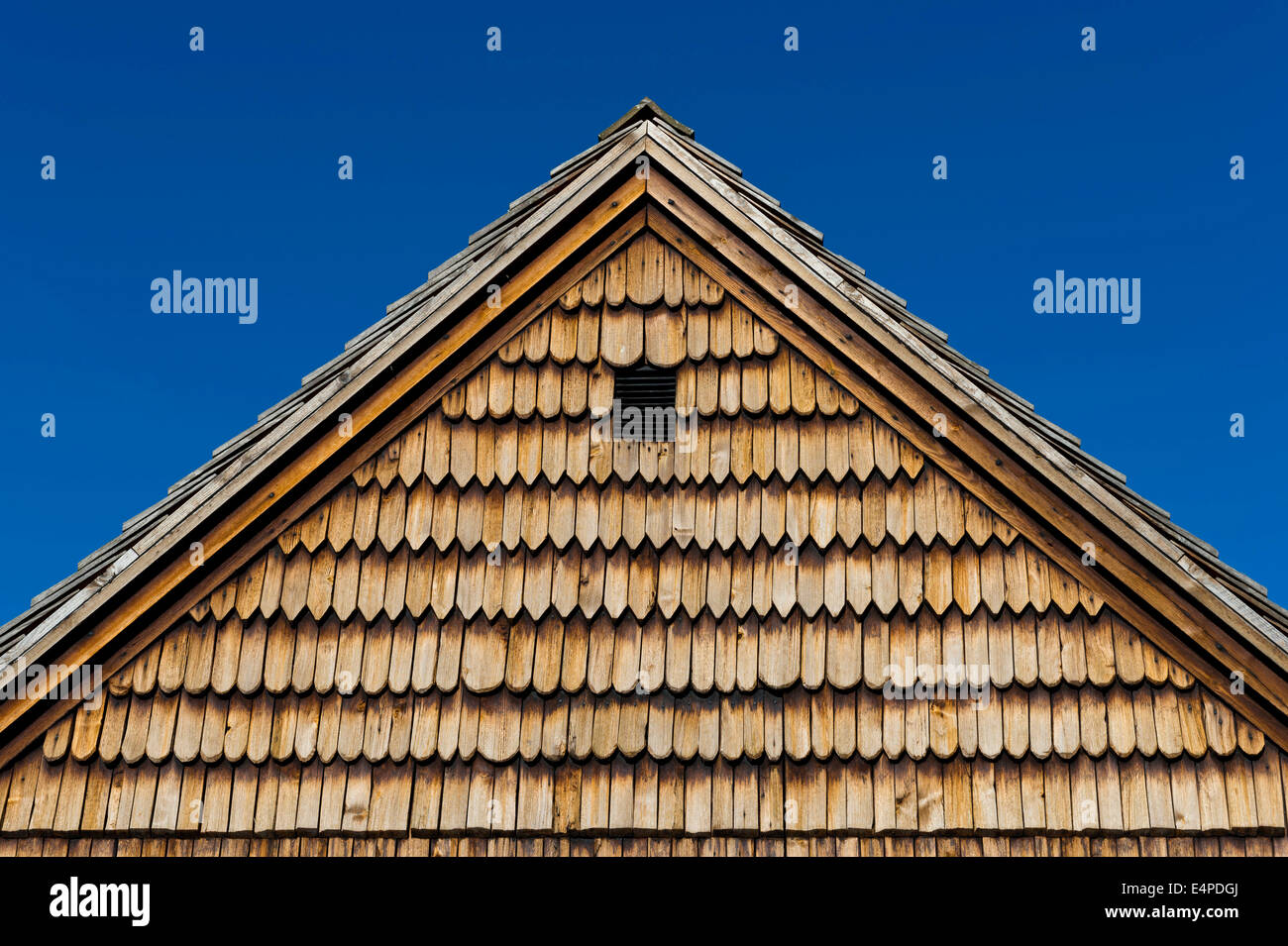 Les bardeaux de bois, ancienne église en bois, Djursdala, Småland, en Suède Banque D'Images