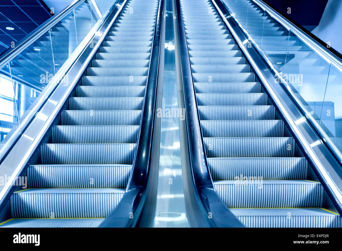 Escalator, Frankfurt am Main, Hesse, Allemagne Banque D'Images