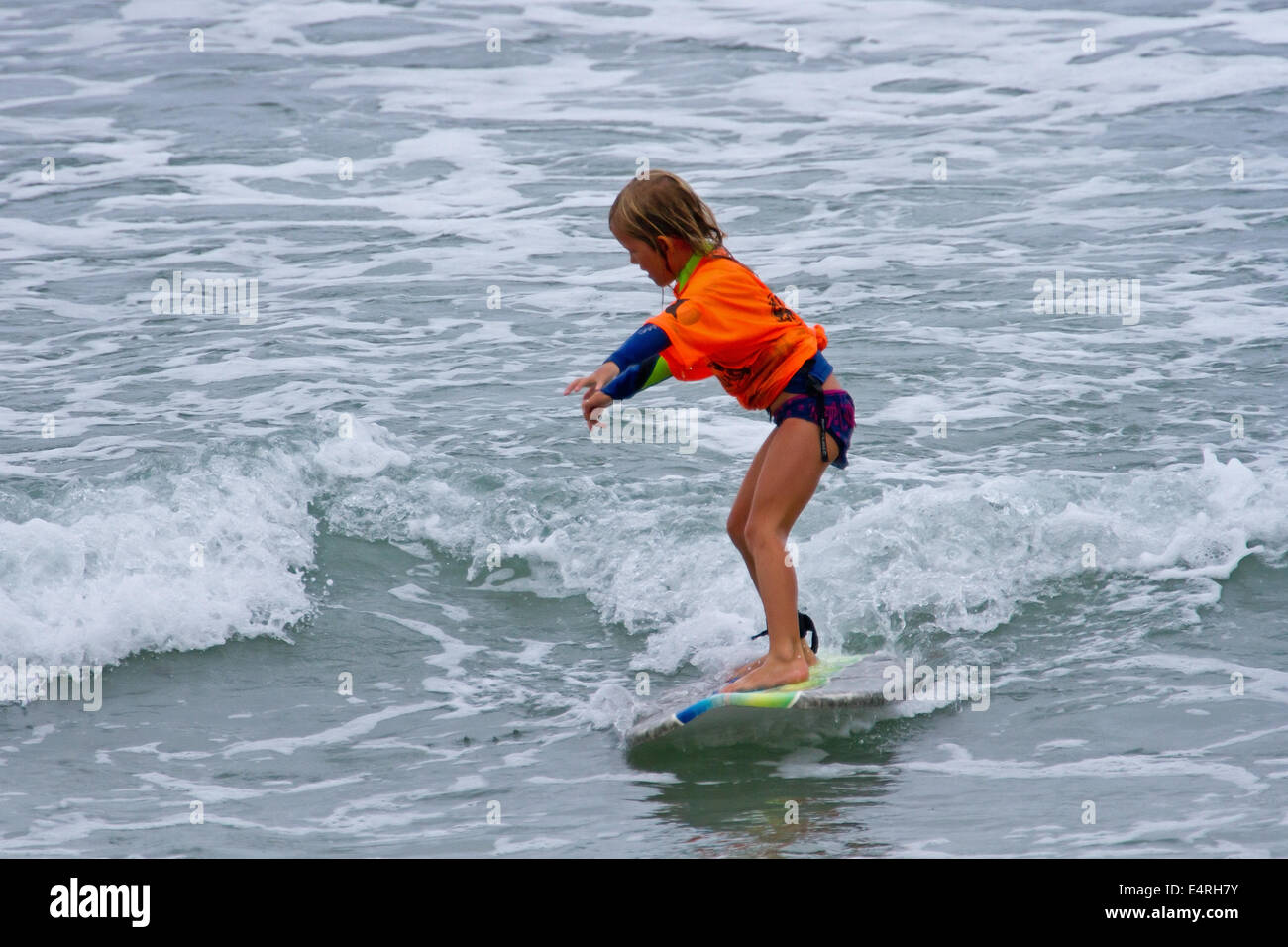 La compétition de surf du Philippe EVEN Bro-Am a tenu à Encinitas, en Californie, aux États-Unis le 12 juillet 2014 Banque D'Images