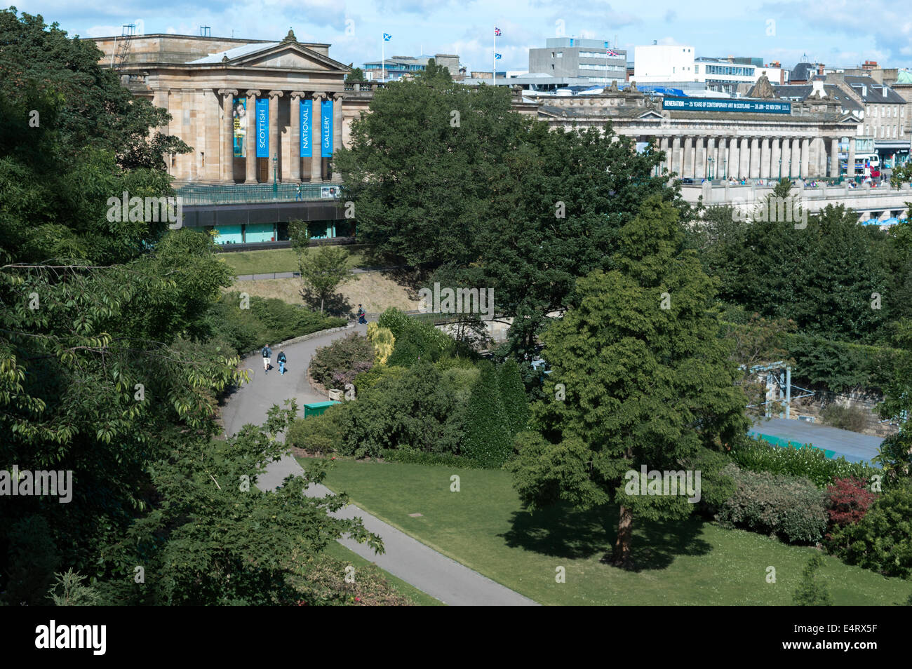 Edinburgh Princes Street Gardens. Scottish National Gallery de l'arrière-plan Banque D'Images