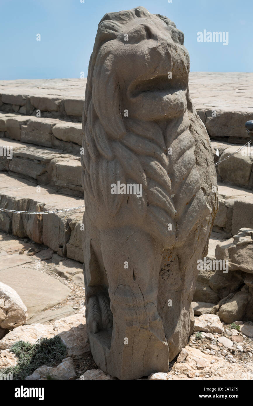 Statue de lion, terrasse est, ou Nemrut Nemrud Dagh, Anatolie, Turquie Banque D'Images