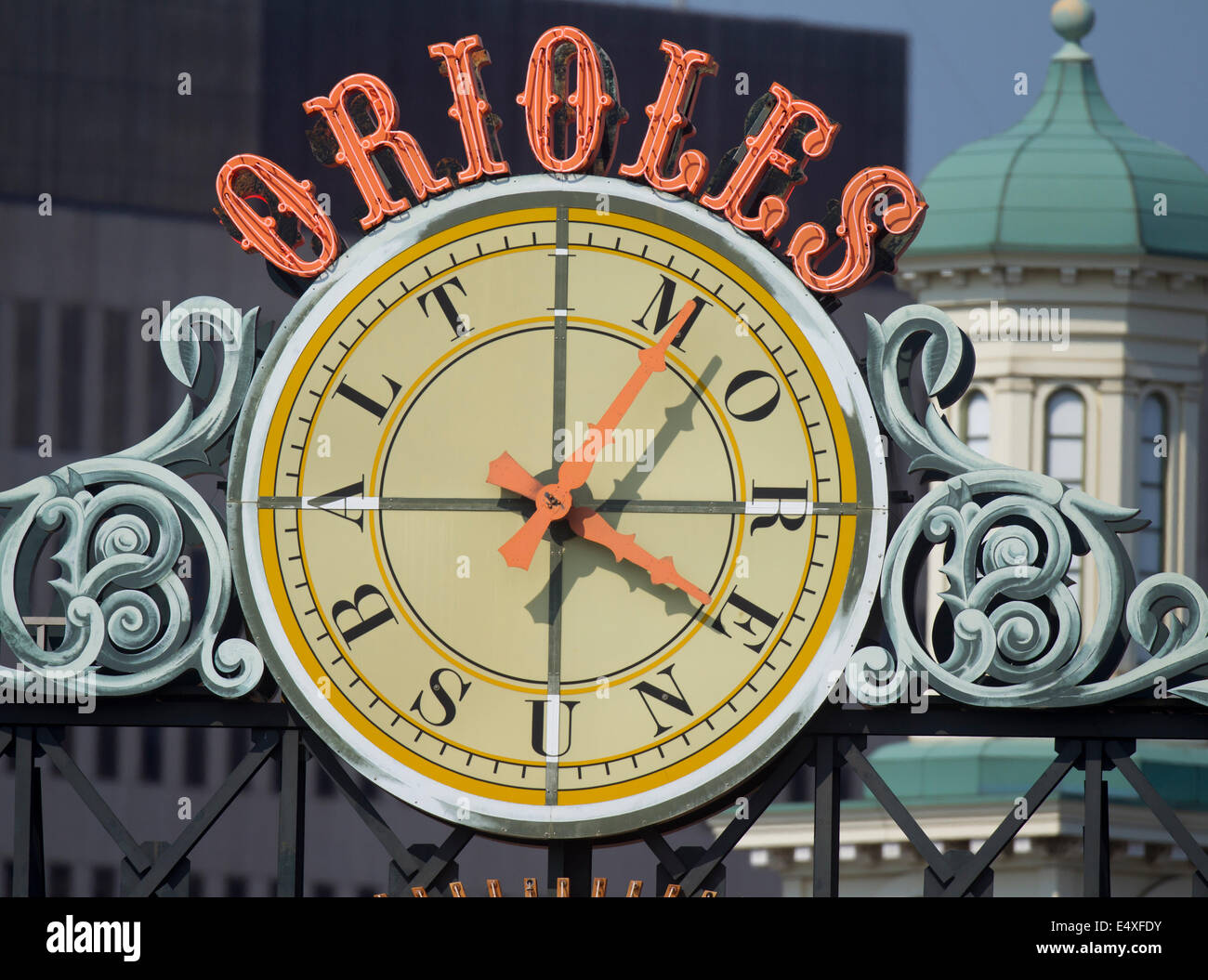 Horloge du stade à Oriole Park à Camden yards à Baltimore, Maryland Banque D'Images