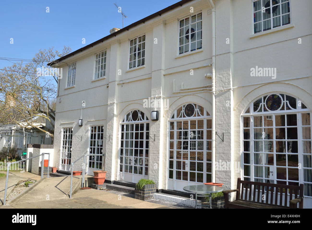 Fenêtres en fer à l'arrière de la maison Banque D'Images