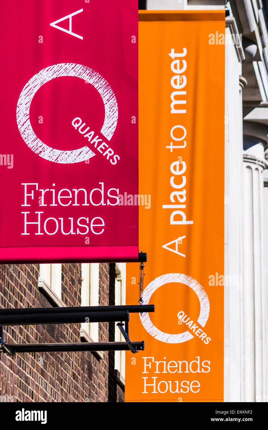 Les quakers à l'extérieur de la chambre d'amis bannières - Londres Banque D'Images