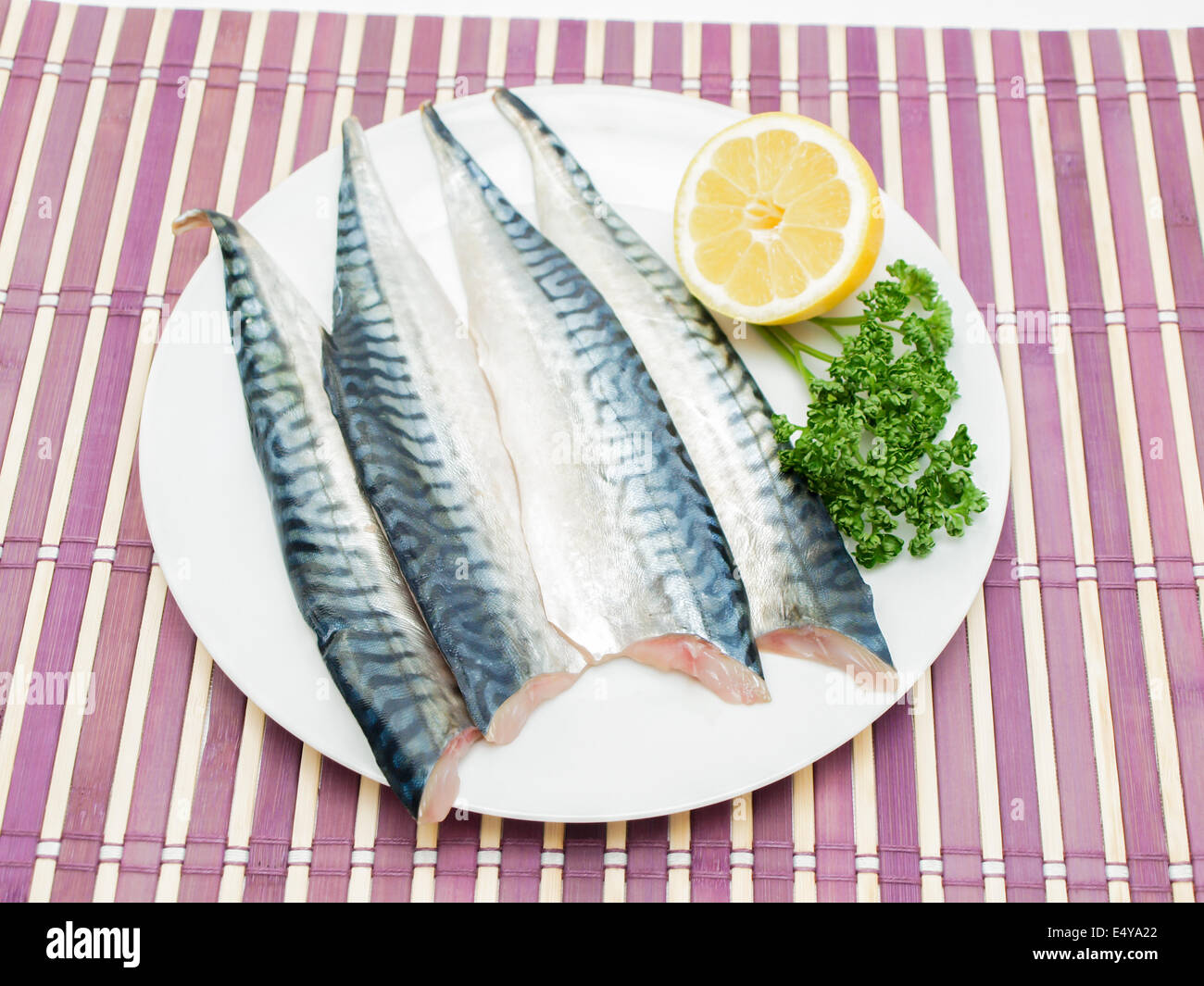 Filet de poisson maquereau cru Banque D'Images