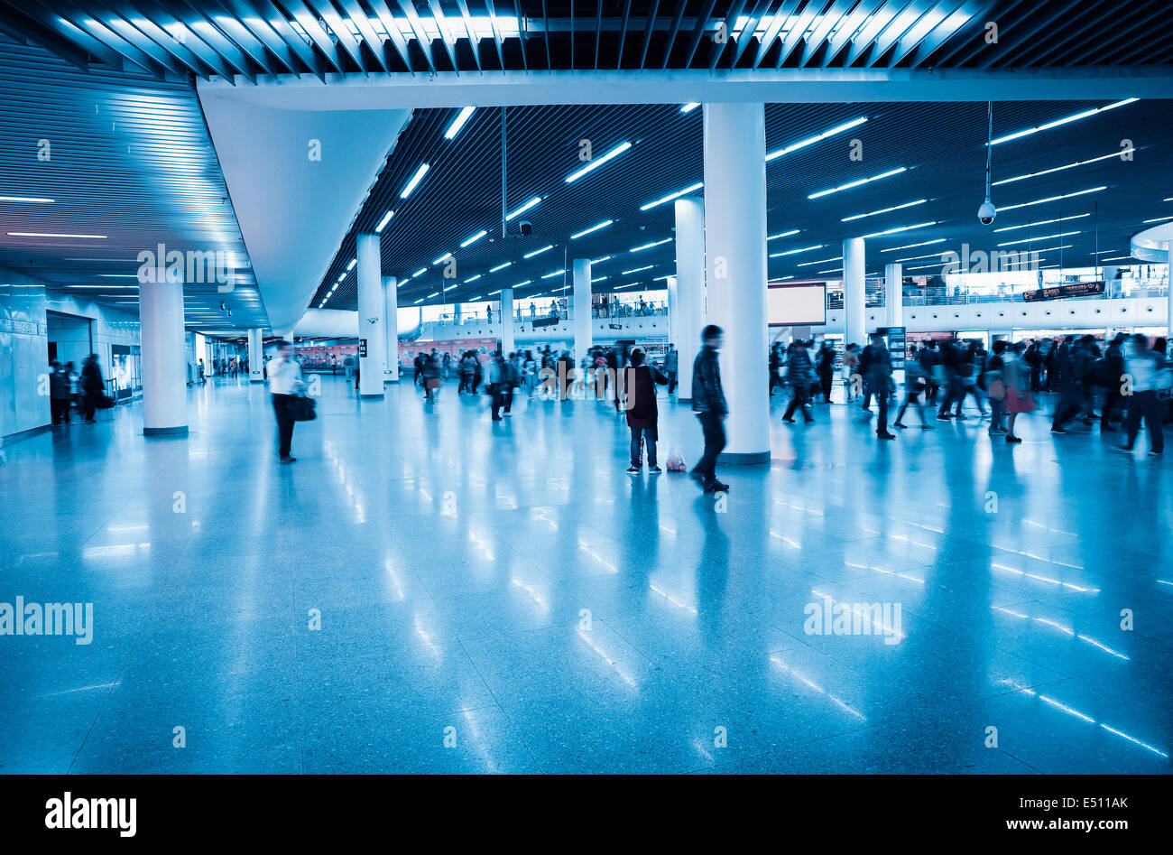 Foule avec subway station Banque D'Images