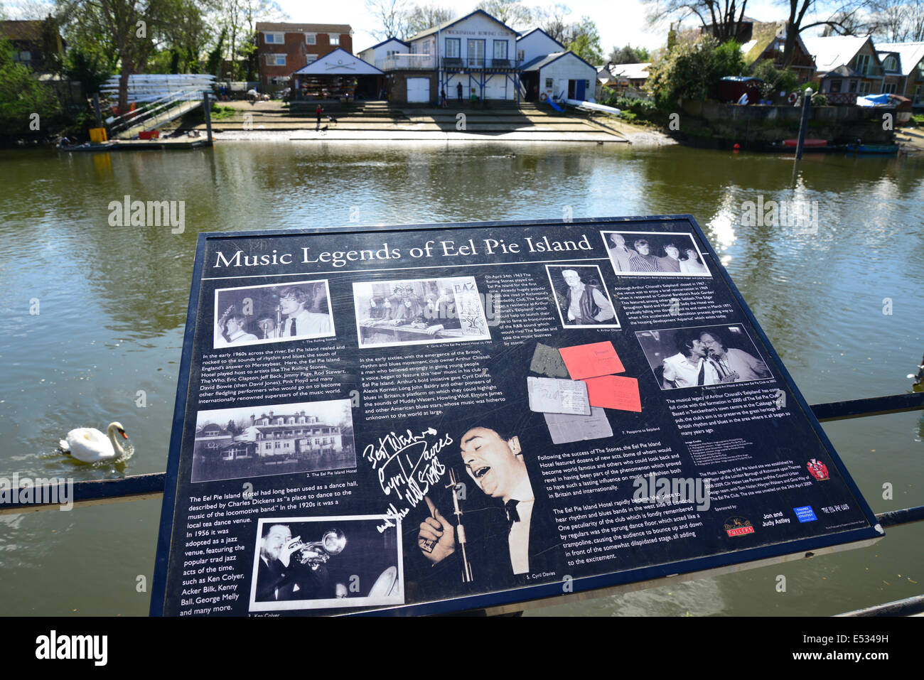 Légendes de la musique d'Eel Pie Island avis sur les rives de la Tamise, London, Greater London, Angleterre, Royaume-Uni Banque D'Images