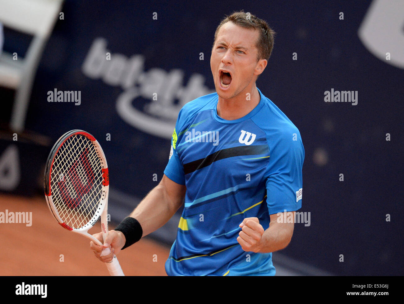 Hambourg, Allemagne. 18 juillet, 2014. L'Allemagne de commentaires célèbre après avoir remporté le match de quart de finale contre Rosol de République tchèque à l'ATP de Bet-at-home tournoi de tennis Open Championships : Action Crédit Plus Sport/Alamy Live News Banque D'Images