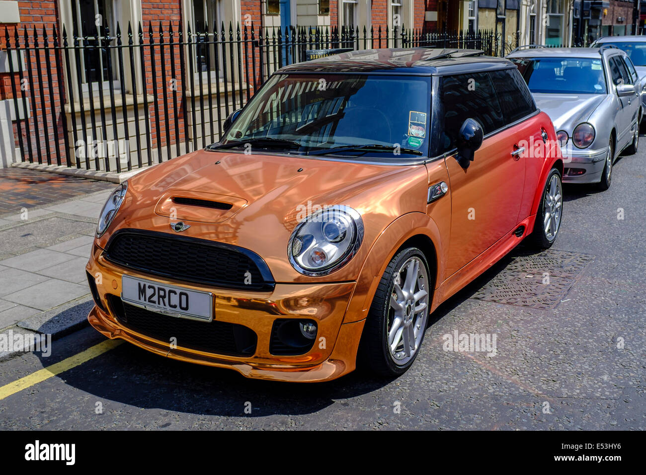 Mini Cooper S avec finition peinture nacrée. Banque D'Images