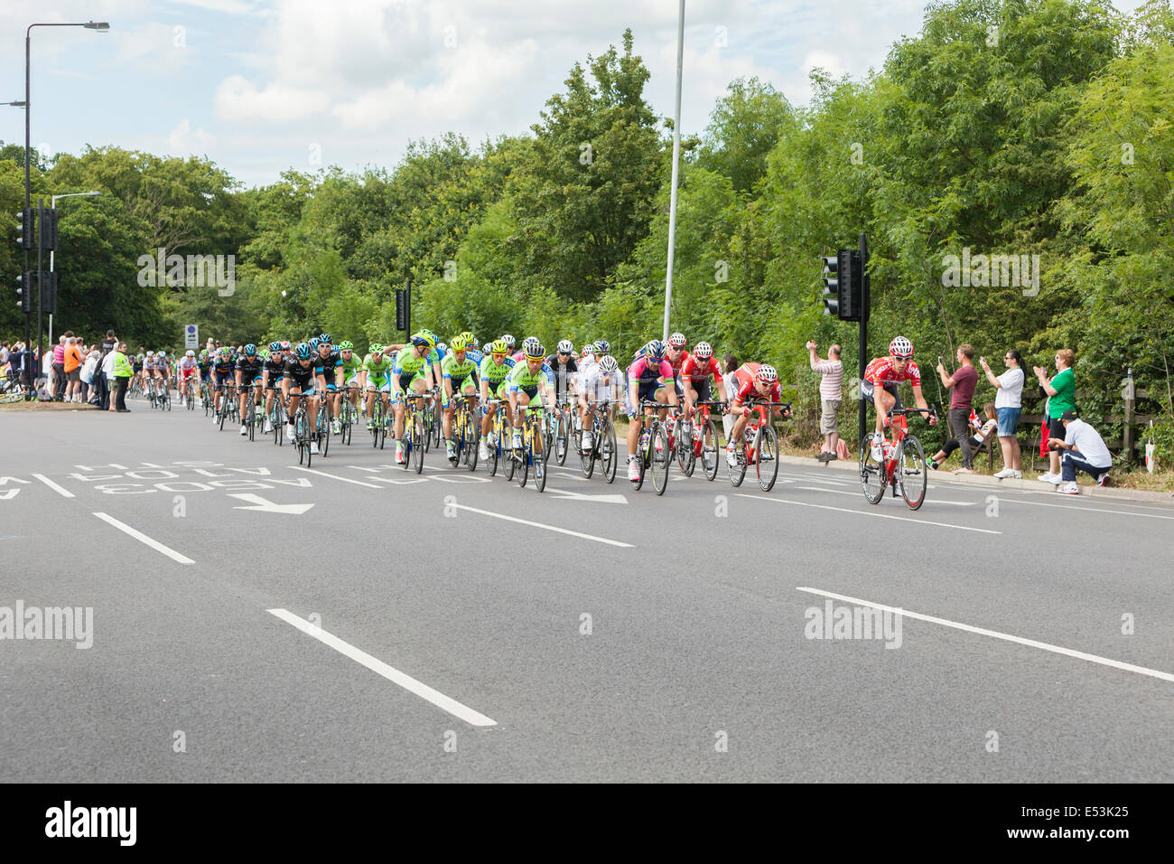 Tour de France 2014 peleton dans l'Est de Londres, Angleterre Banque D'Images