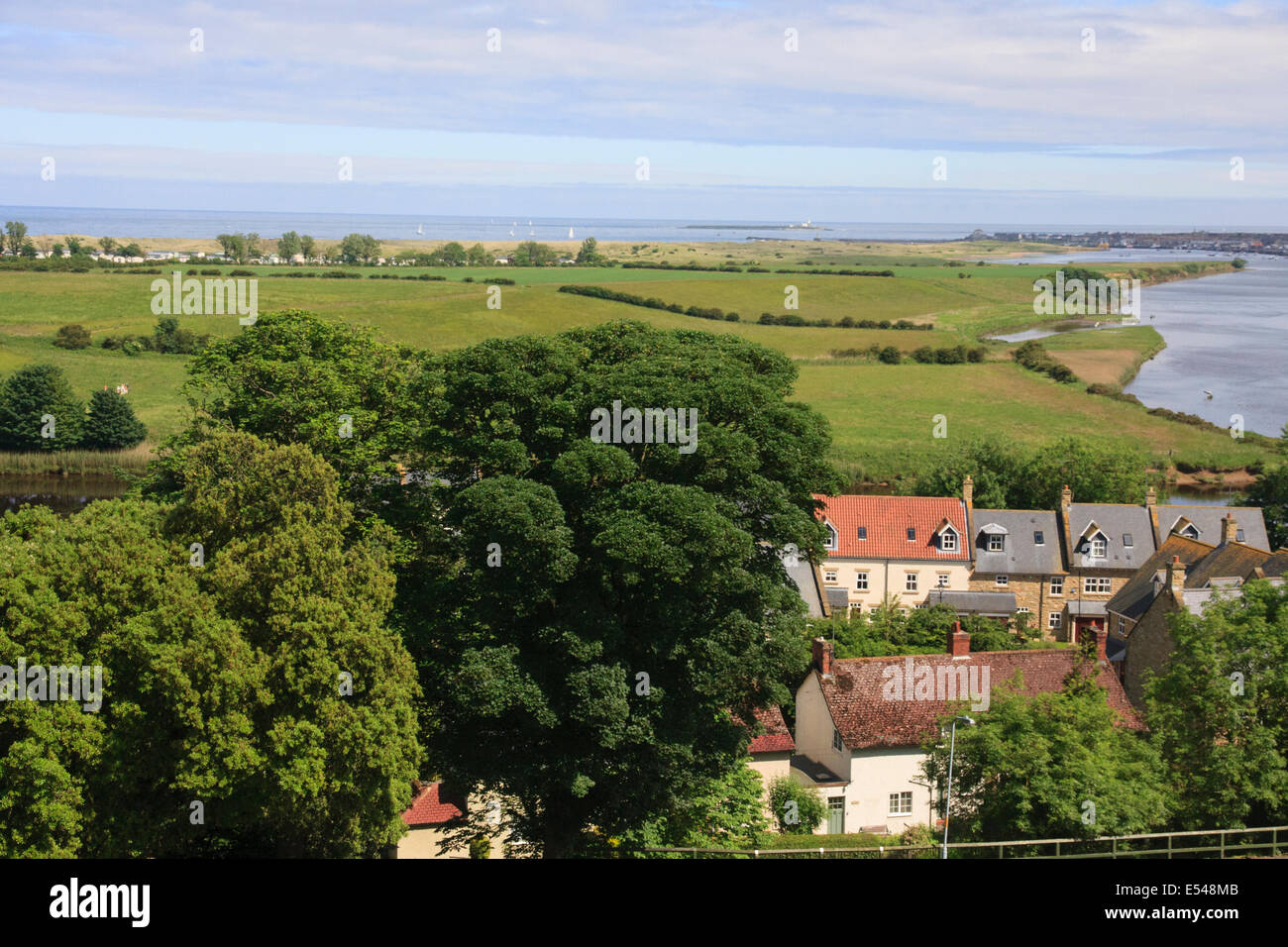 Château de Warkworth terres agricoles de Warkworth Banque D'Images