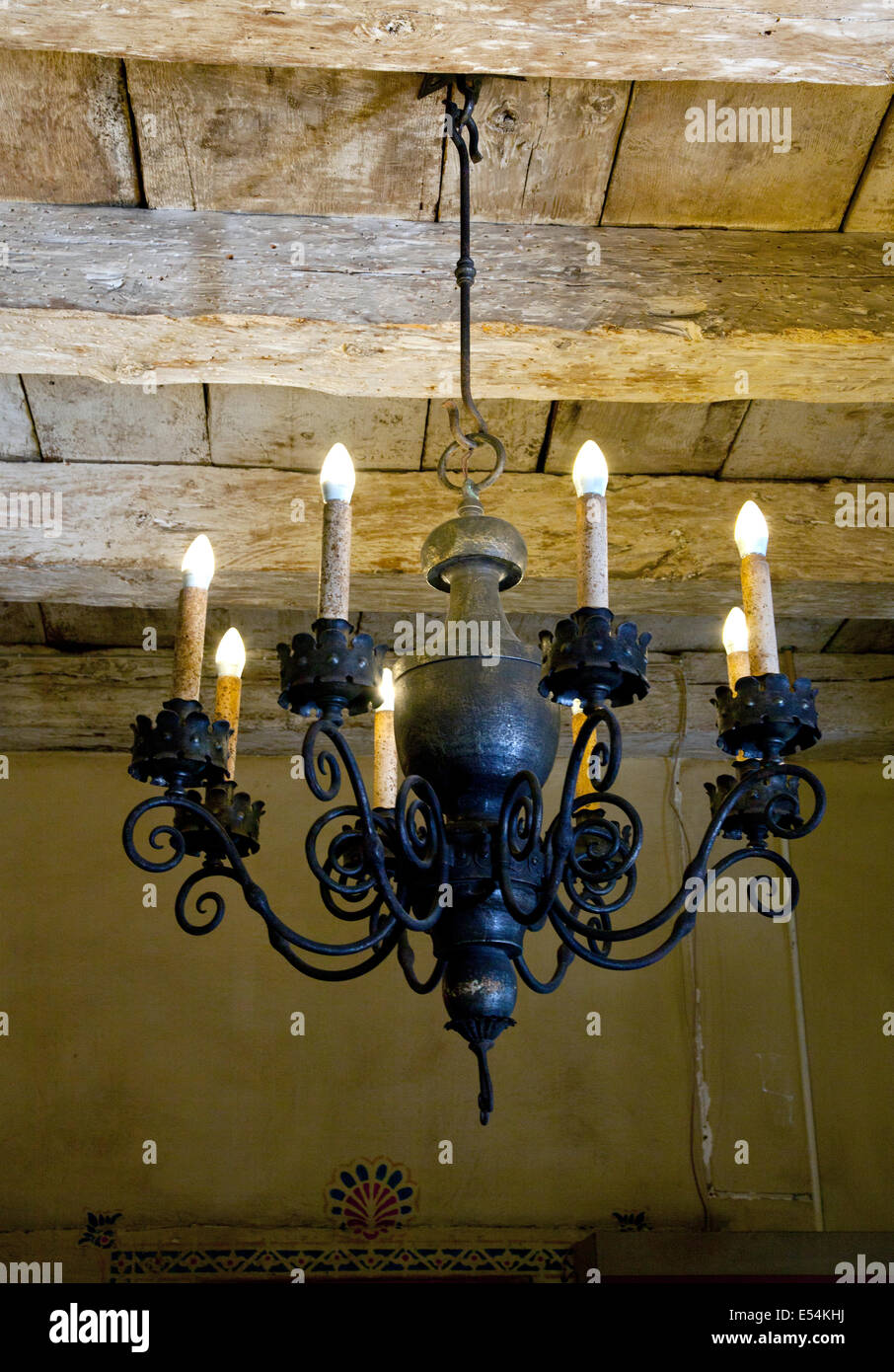 Lustre à Santa Barbara Mission, Santa Barbara, CA, 2014 Banque D'Images