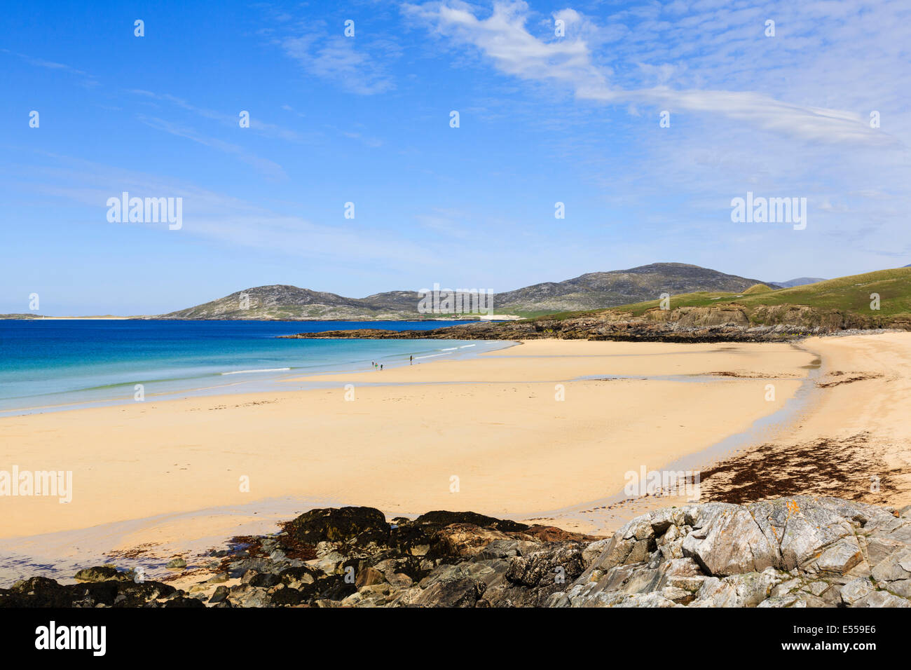 Vue sur la plage de Traigh Lar à l'Isle de Taransay sur côte ouest Horgabost Isle of Harris Outer Hebrides Western Isles Scotland UK Banque D'Images