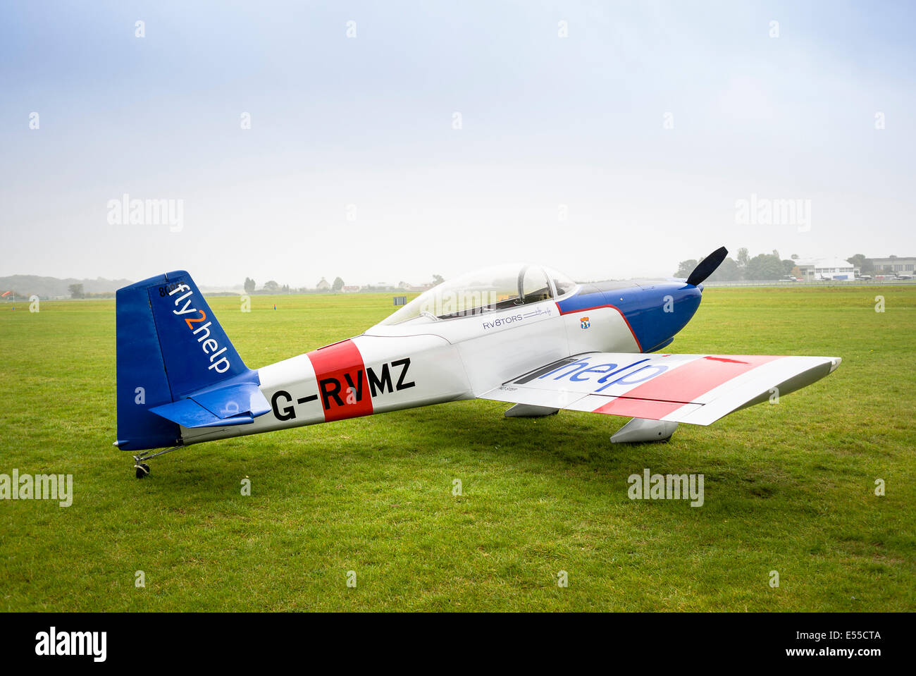 FLY2aider charité soutenue par cars AV-8 des avions d'entraînement en UK Banque D'Images
