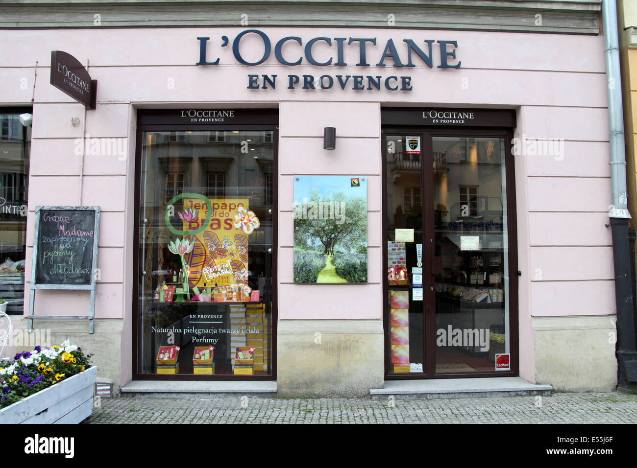 En parfumerie L'Occitane à Varsovie Nowy Swiat Banque D'Images