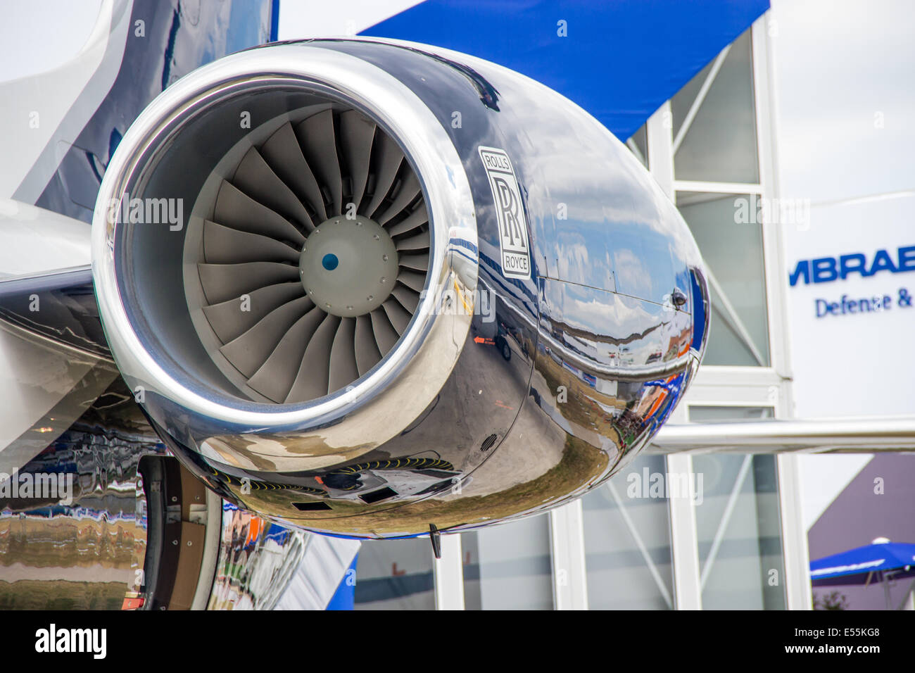 Le Rolls-Royce AE 3007 est un turboréacteur produit par Rolls-Royce au salon Farnborough International Air Show le 15 juillet 2014 Banque D'Images