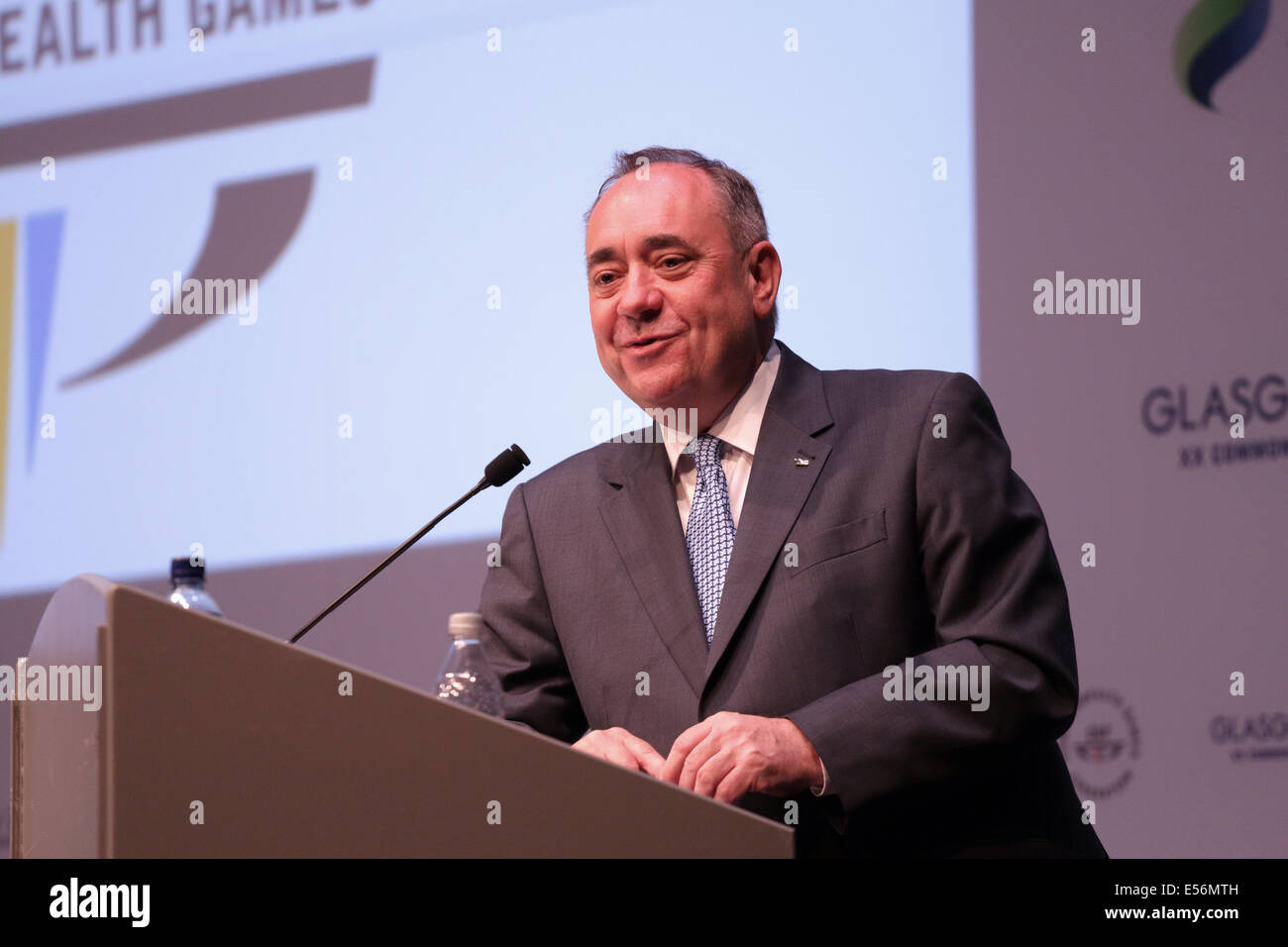 Centre de presse principal de SECC, Glasgow, Écosse, Royaume-Uni, mardi, 22 juillet 2014. Alex Salmond, premier ministre écossais, à la conférence de presse pour accueillir officiellement les médias accrédités des Jeux du Commonwealth de 2014 à Glasgow Banque D'Images