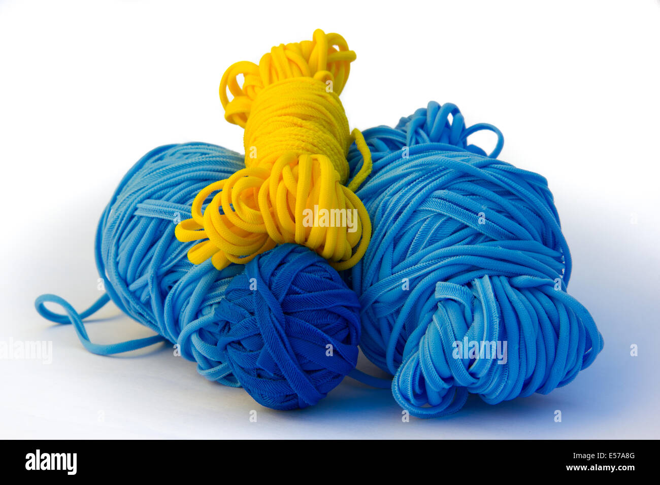 Recyclé coloré boules au crochet Banque D'Images