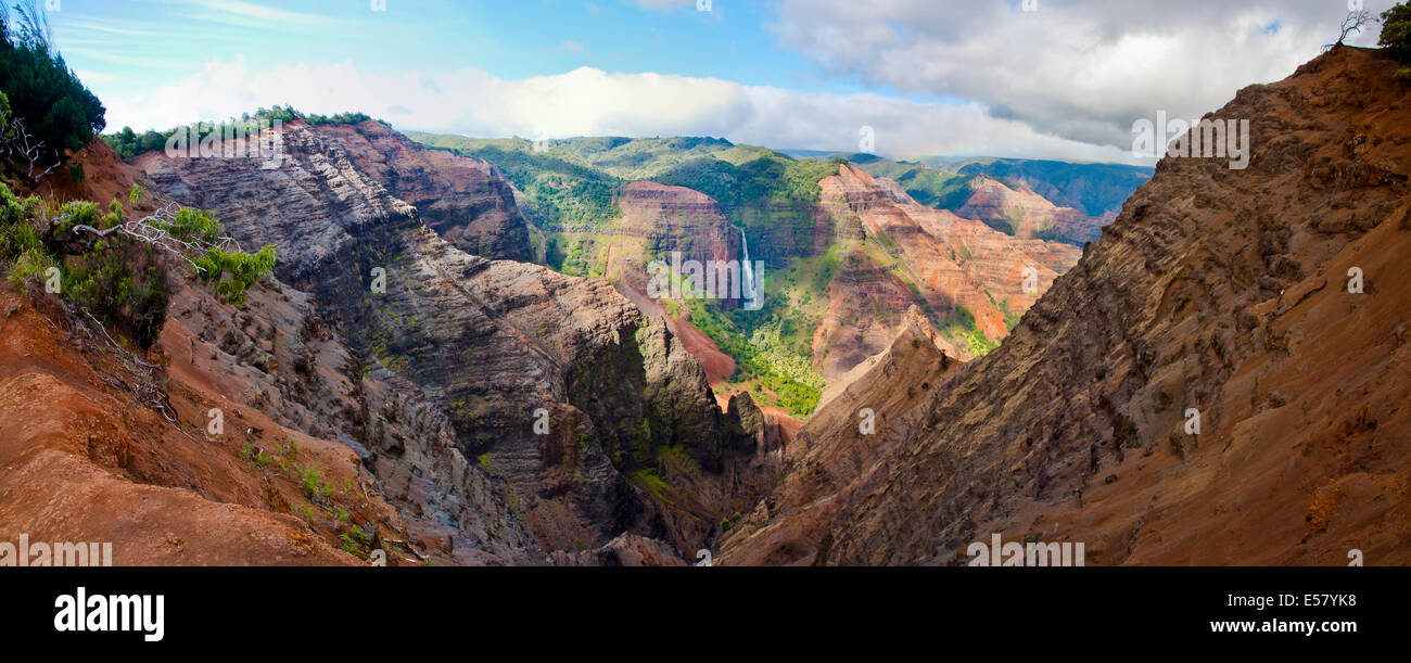 Waipo'o chutes, le Canyon de Waimea, Kauai, Hawaii, USA Banque D'Images