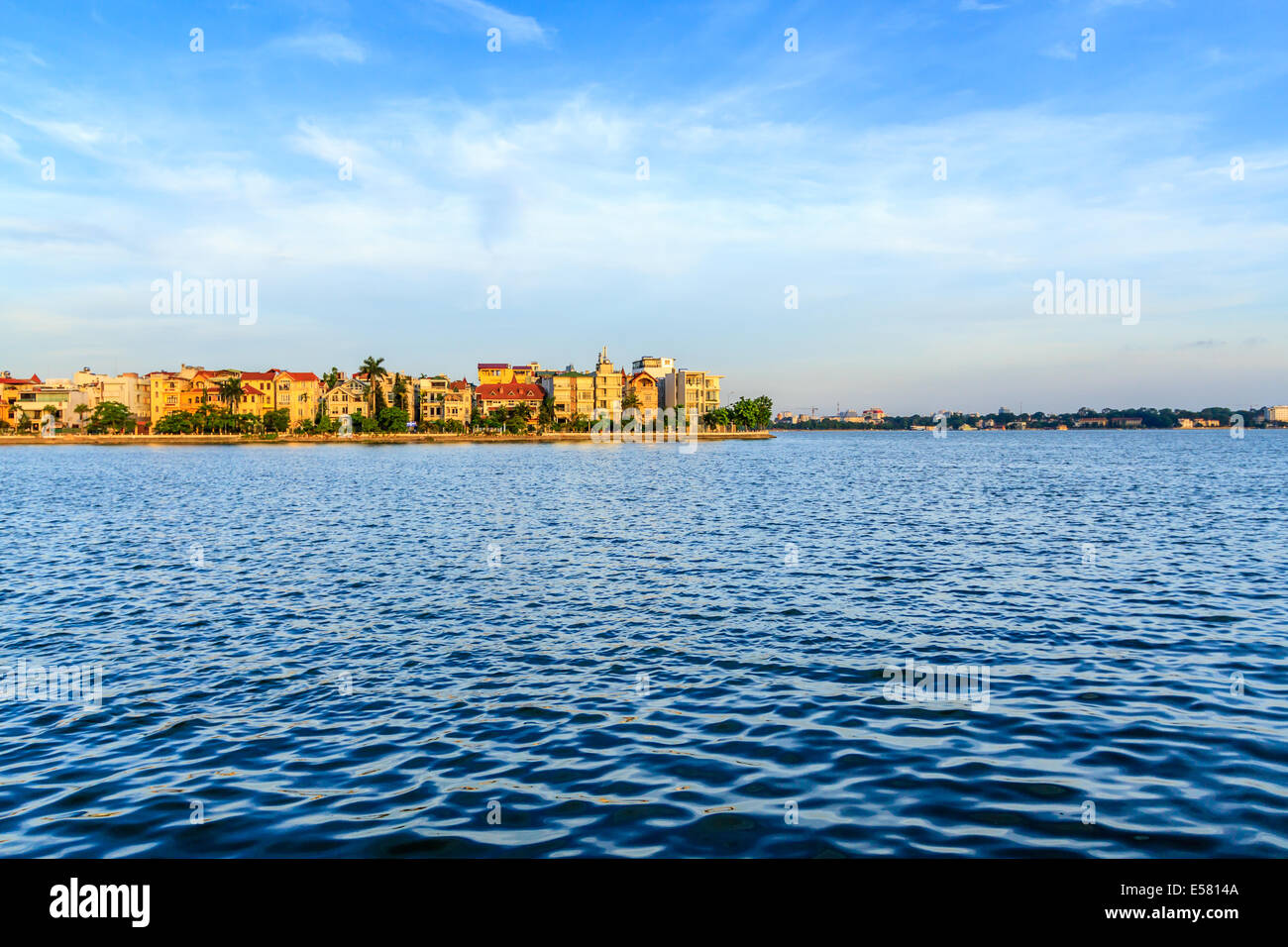 Ho Tay (lac de l'ouest) à Hanoi, Vietnam Banque D'Images