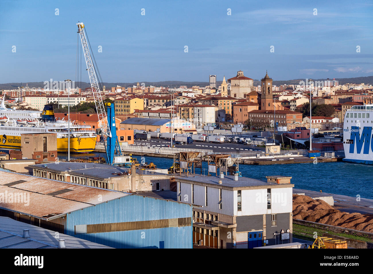 L'activité portuaire et de l'industrie, Livourne, Toscane, Italie Banque D'Images