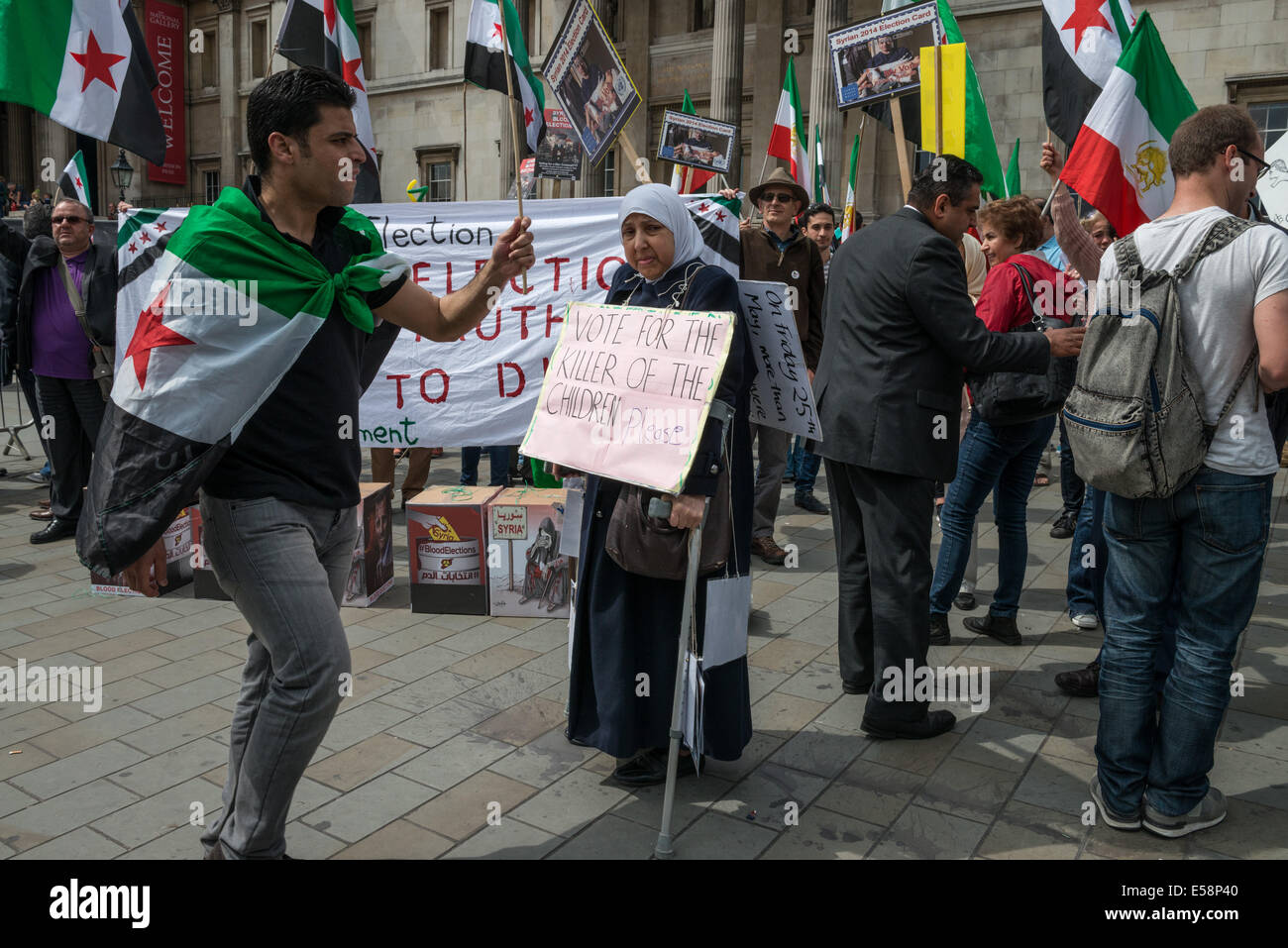 Les Syriens à Londres protester contre les prochaines élections présidentielles Banque D'Images