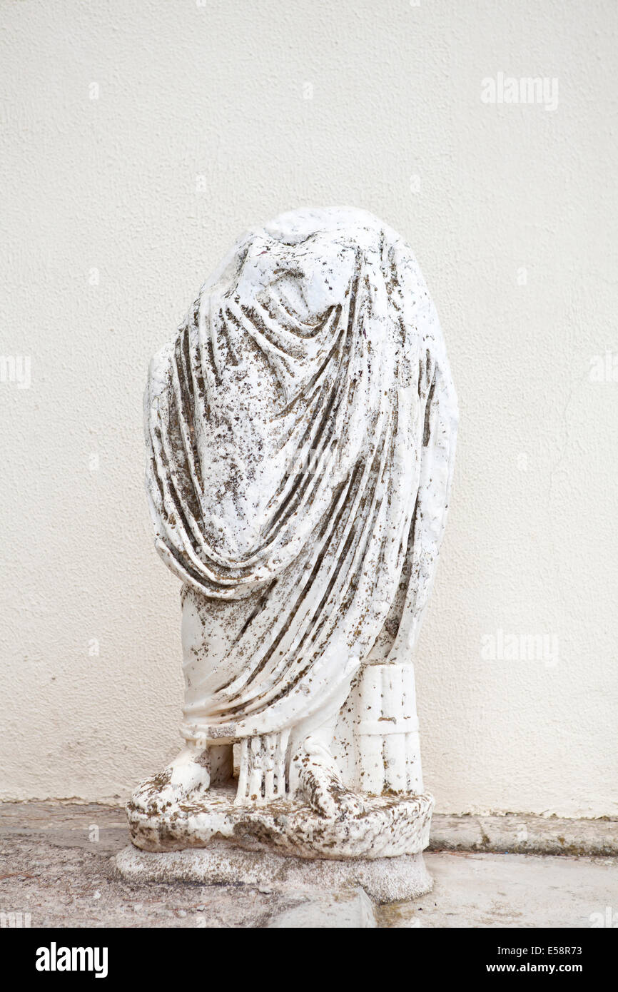 Sculpture sans tête grecque Banque D'Images