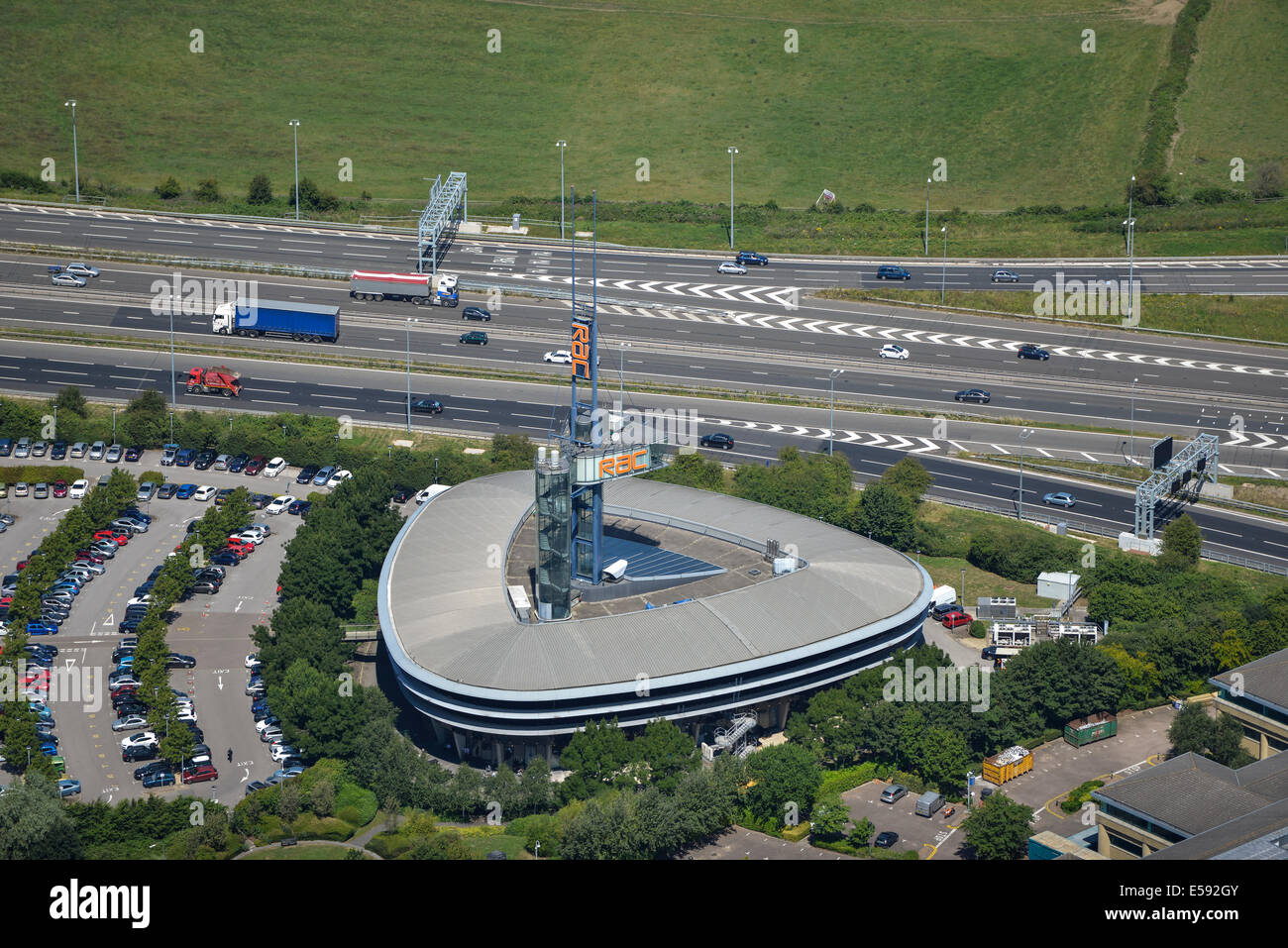 Une vue aérienne montrant le RAC bureaux à Bradley Stoke, Bristol. Banque D'Images