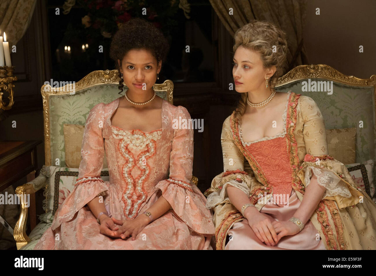 BELLE (2013) GUGU MBATHA-RAW, SARAH GADON AMMA ASANTE (DIR) COLLECTION MOVIESTORE LTD Banque D'Images