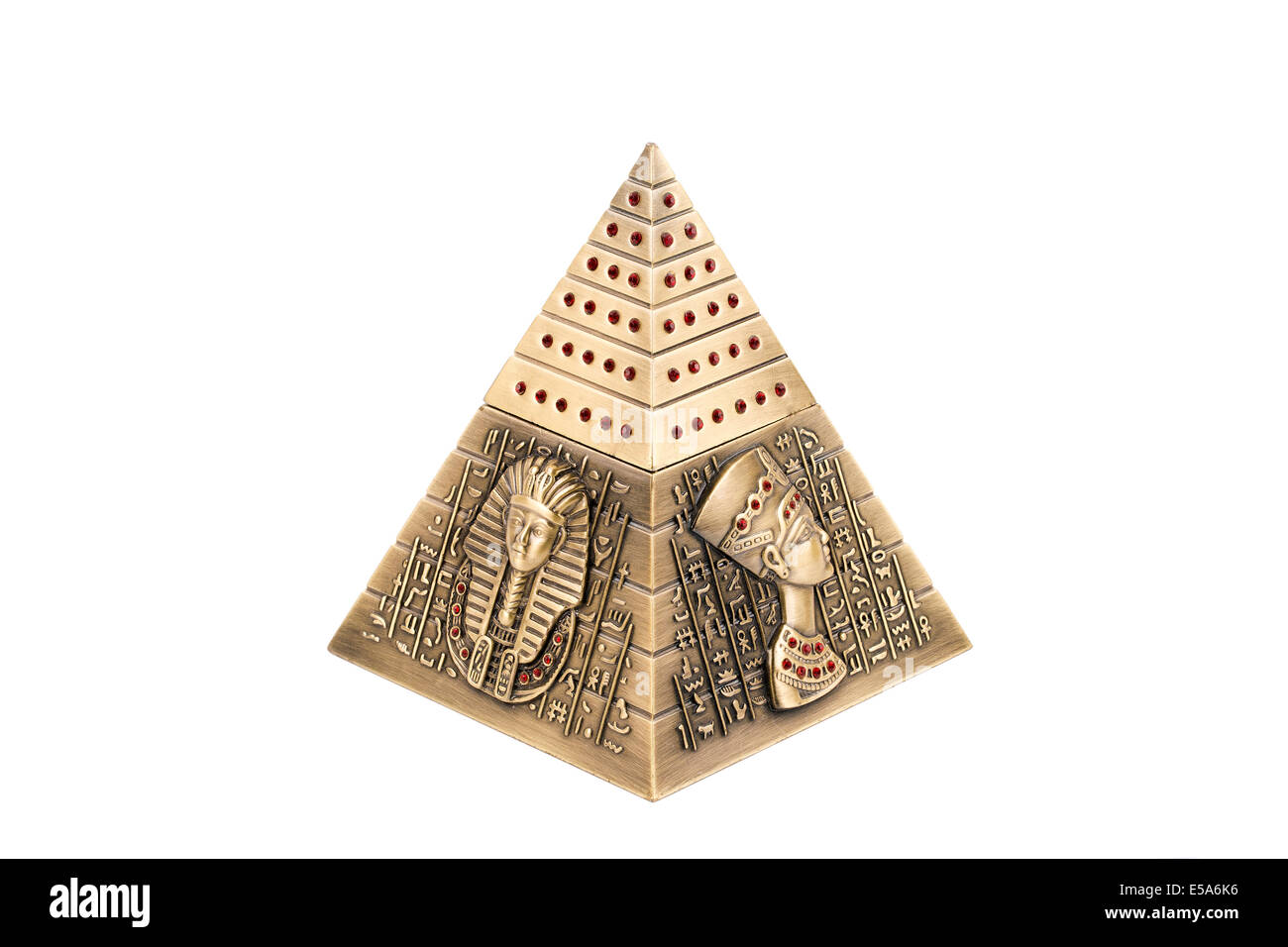 Pyramide égyptienne, sur un fond blanc Banque D'Images