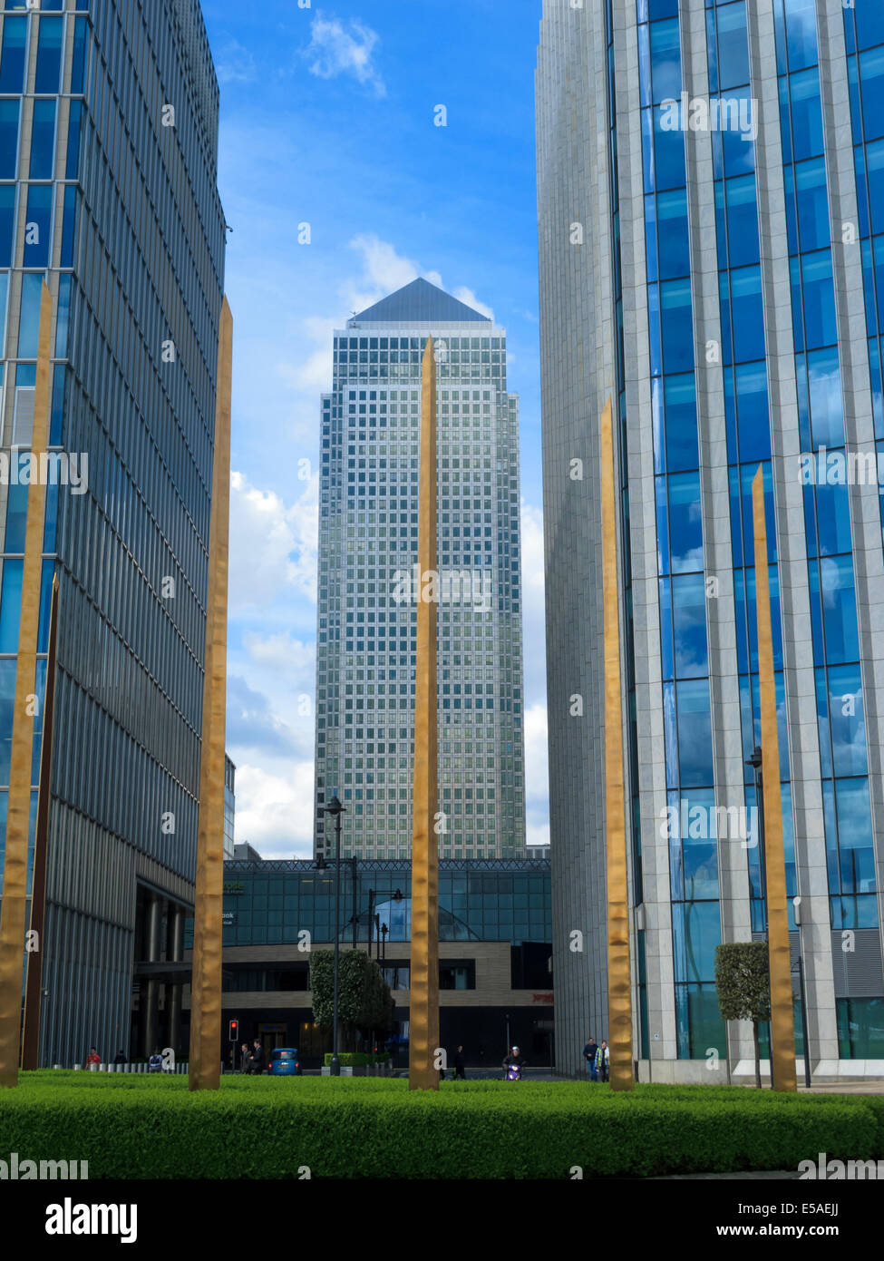 One Canada Square à Canary Wharf Financial District Office Buildings London England Banque D'Images