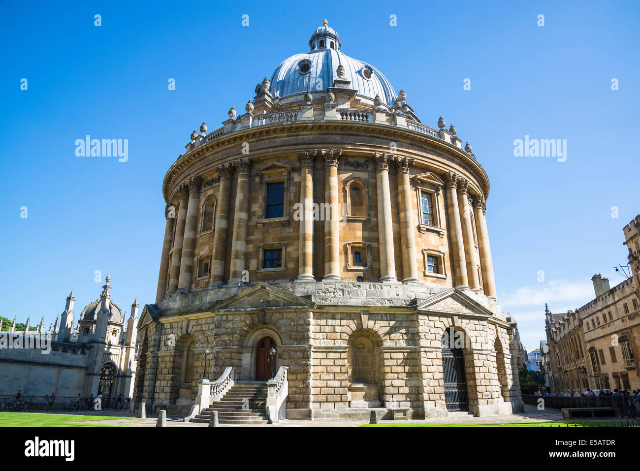 Radcliffe Camera, conçu par James Gibbs en maisons de style néo-classique de la Bibliothèque Scientifique Radcliffe, Oxford, England, UK Banque D'Images
