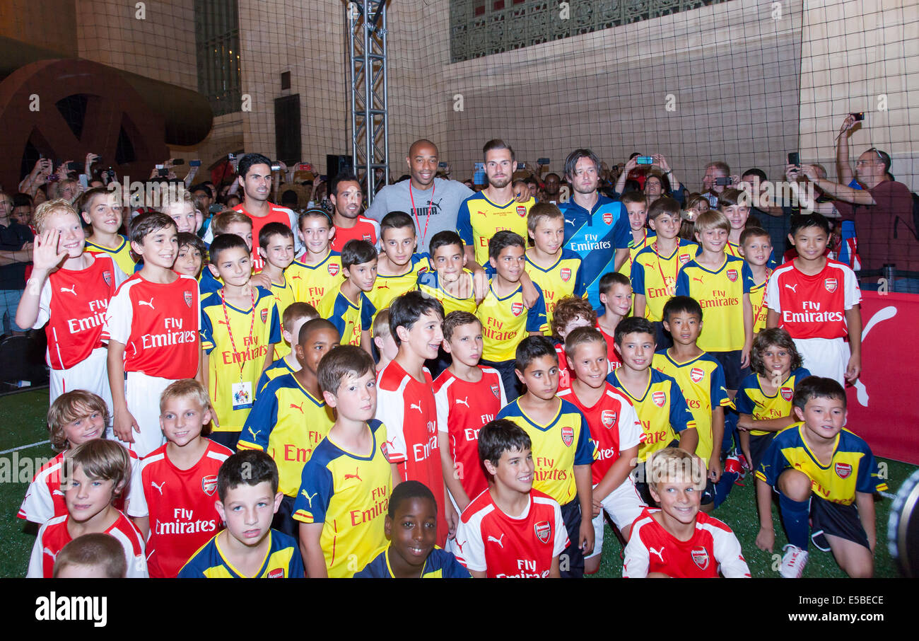 New York, NY, USA - 25 juillet 2014 : une vue de l'atmosphère à l'partenaires PUMA avec Arsenal Football Club à débuts événement monumental Cannon à Grand Central Station à New York. Crédit : Sam Aronov/Alamy Live News Banque D'Images