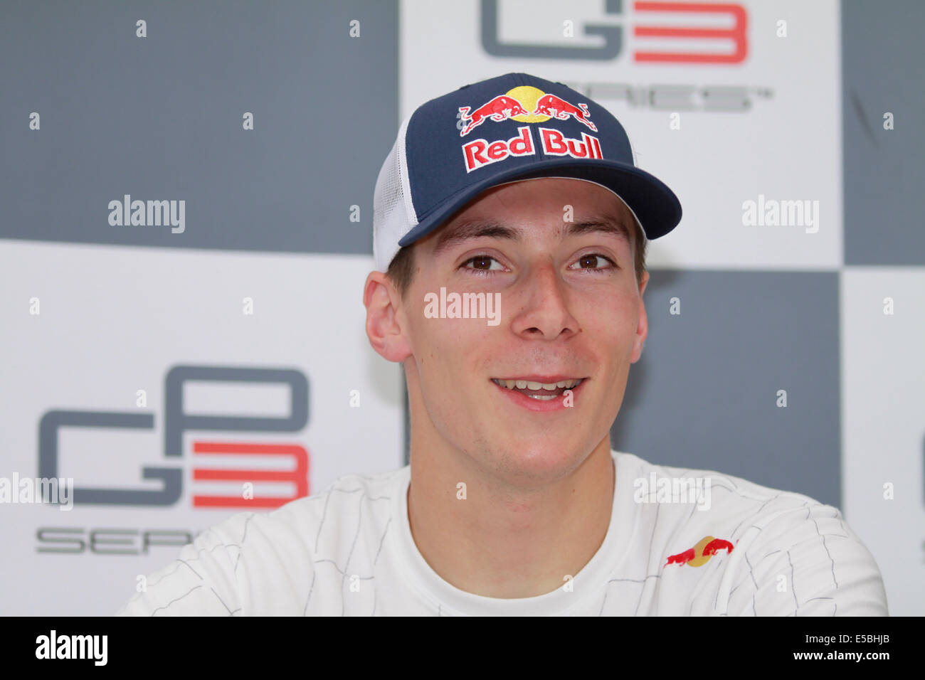 Magyorod, Hungaroring, Hongrie. 26 juillet, 2014. Les courses de GP3 series sur le Hungaroring. Alex Lynn (GBR) de l'équipe Carlin au cours de conférence de presse après la séance de qualification Crédit : Piotr Zajac/Alamy Live News Banque D'Images