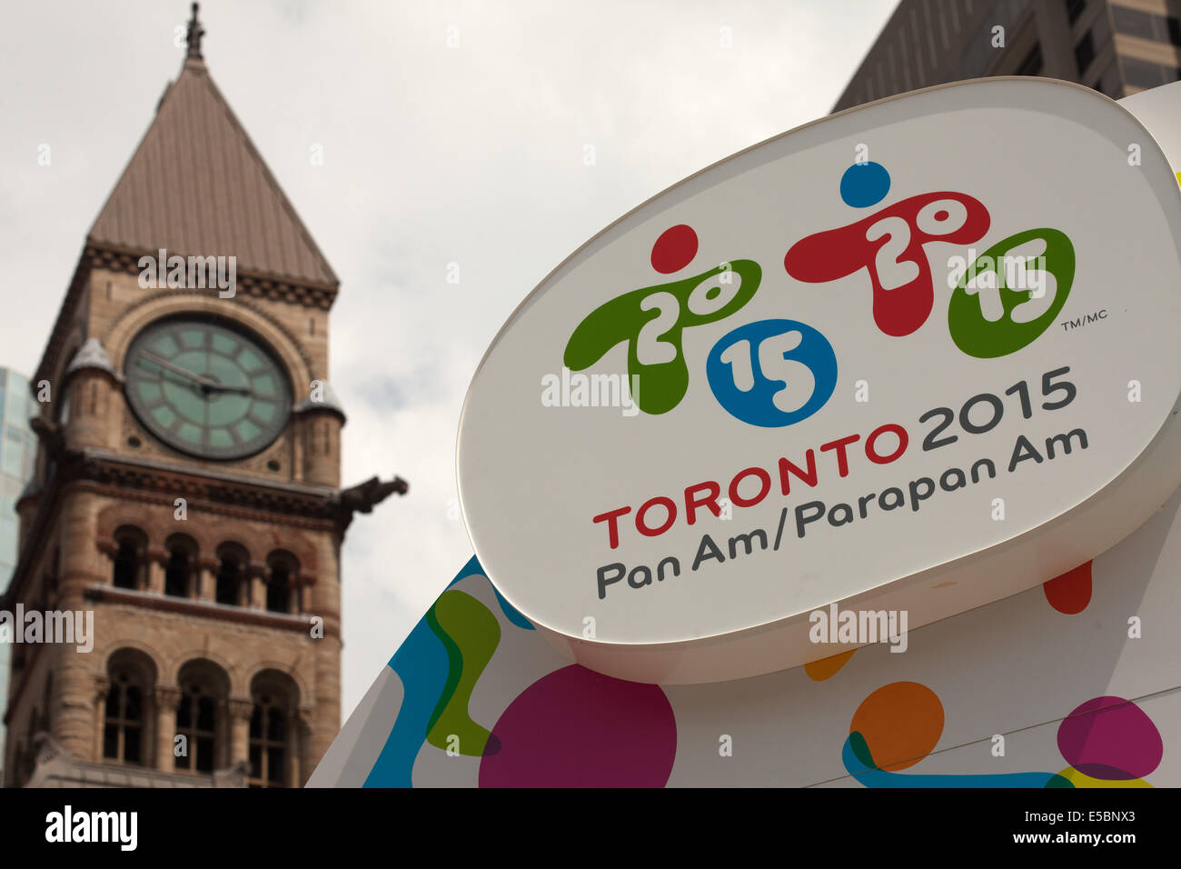 TORONTO - Le 26 juillet 2015, la Pan Am et Parapanaméricains afficher au Nathan Phillips Square , le 26 juillet 2014 à Toronto, Canada. Banque D'Images