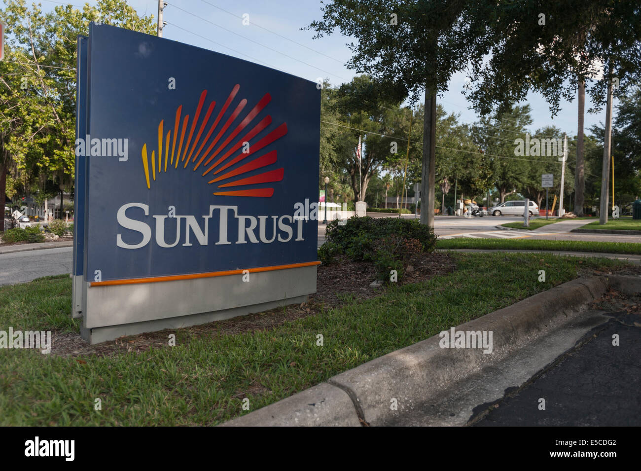 Sun trust bank Banque de photographies et d’images à haute résolution